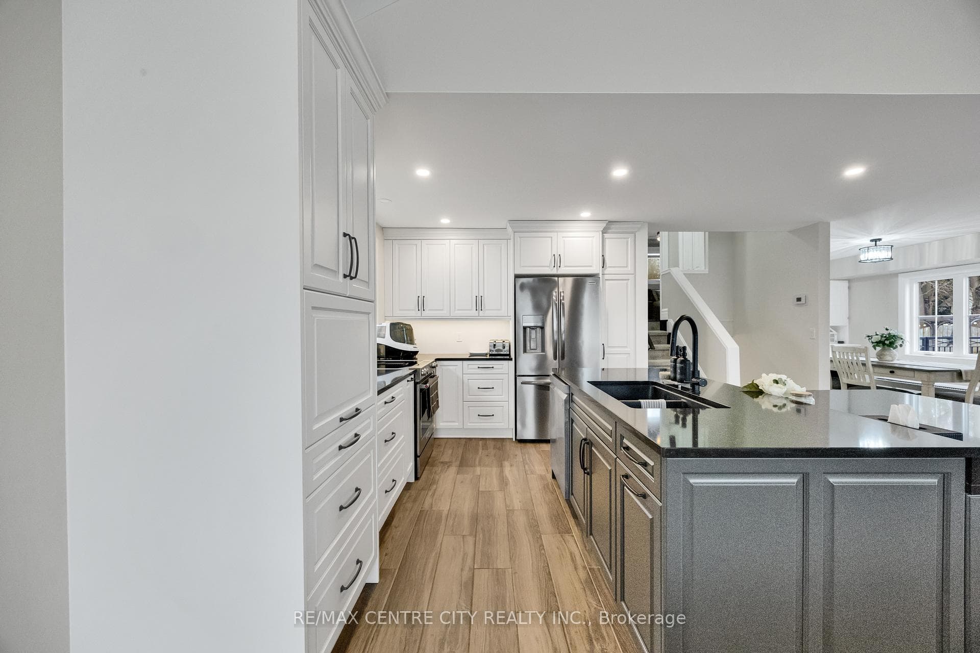 174 Ridge Street photo 24
