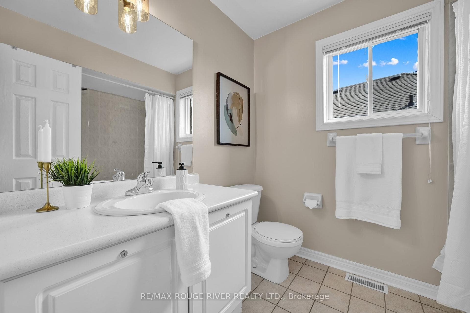 29 Huntington Crescent photo 31