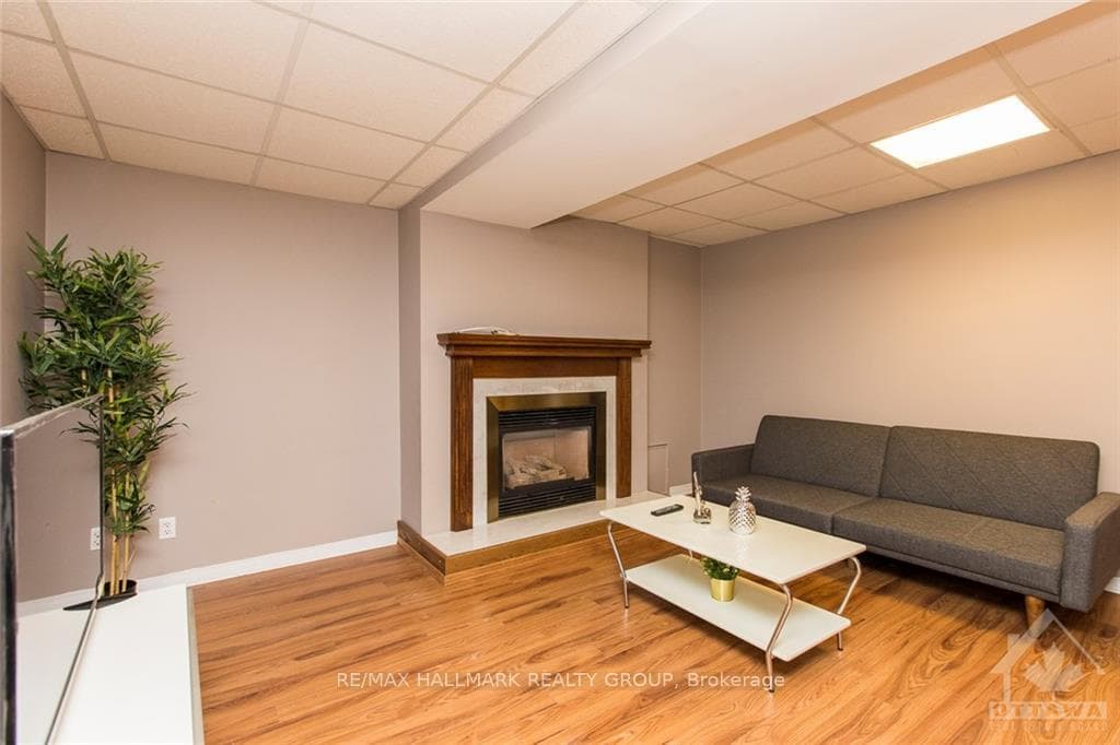 132 Flora Street Unit 1 photo 15