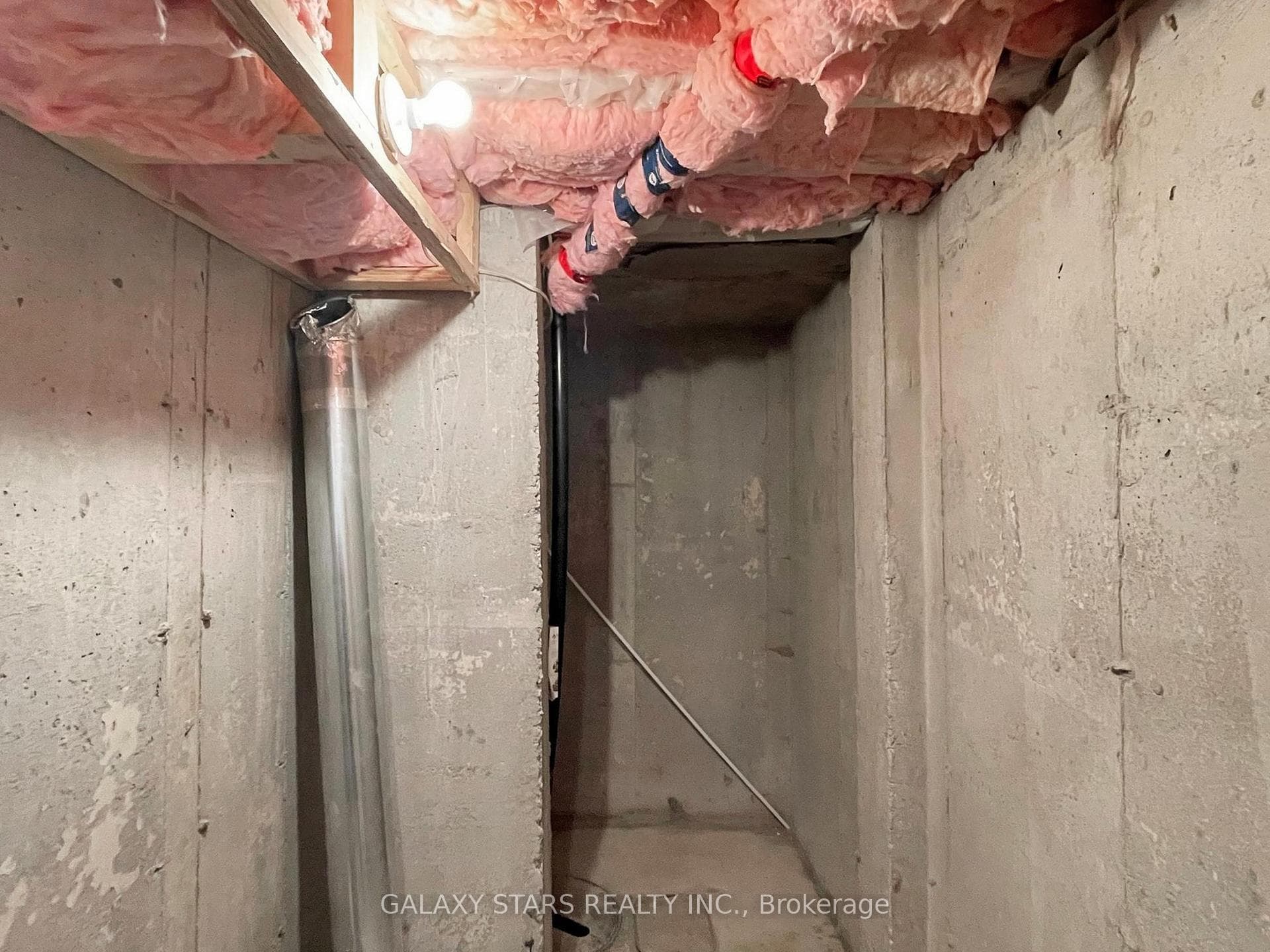 434A Midland Avenue photo 41
