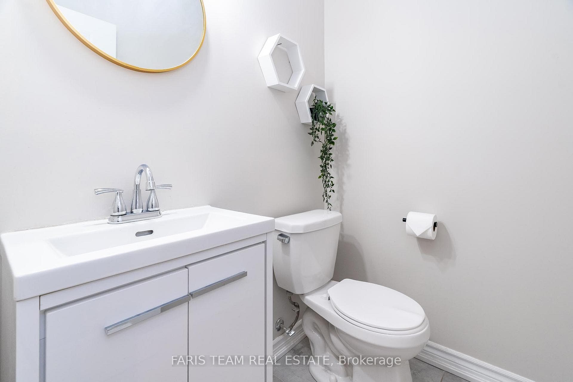 96 Wagner Crescent photo 8