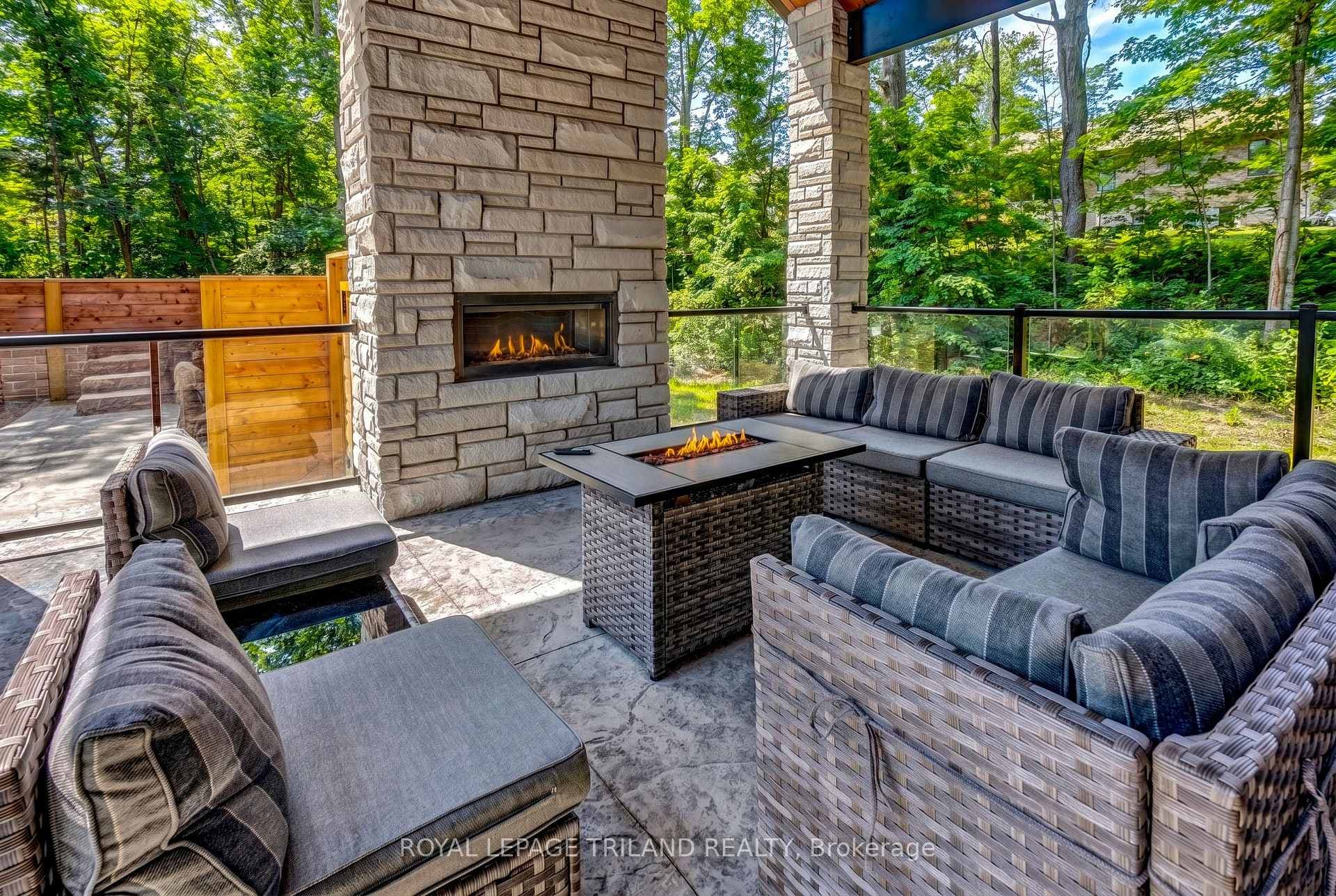 Large patio with ample furniture capacity