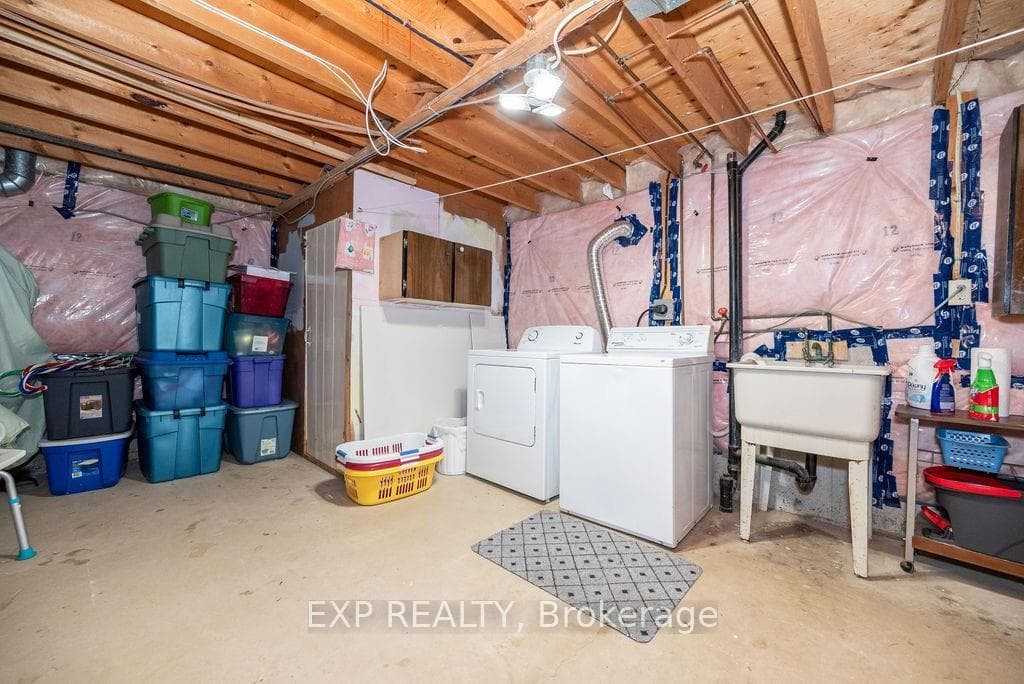 232 AIRTH Boulevard photo 26