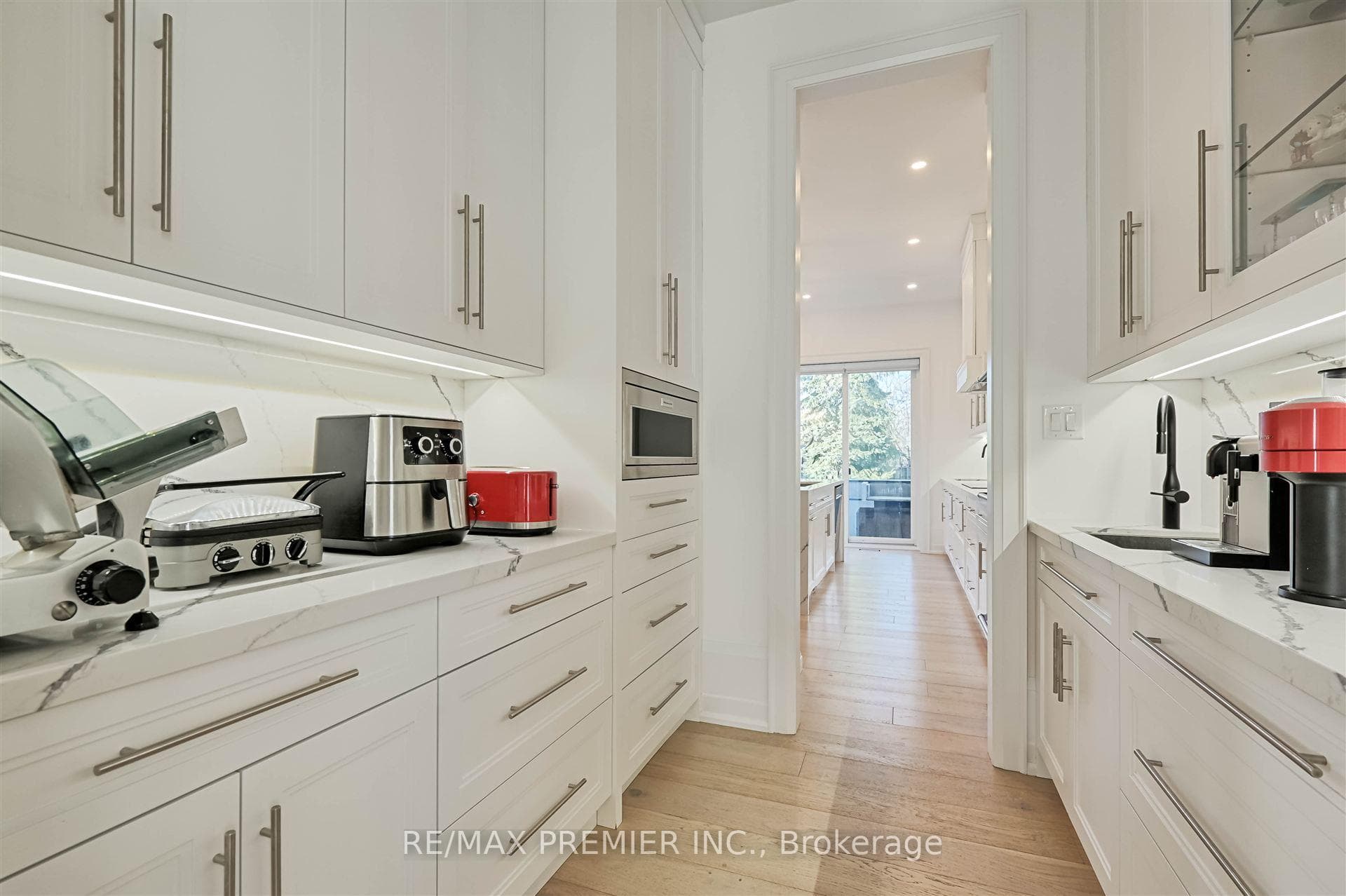 29 Joymar Drive photo 13