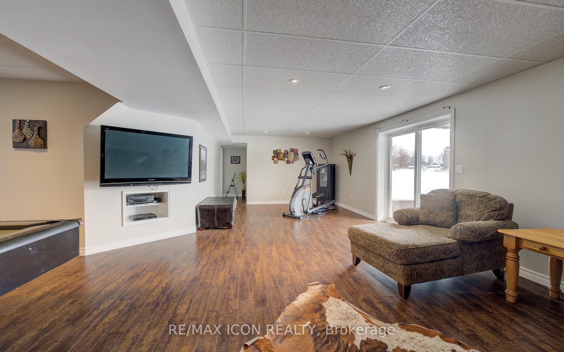 9643 3 Road photo 24