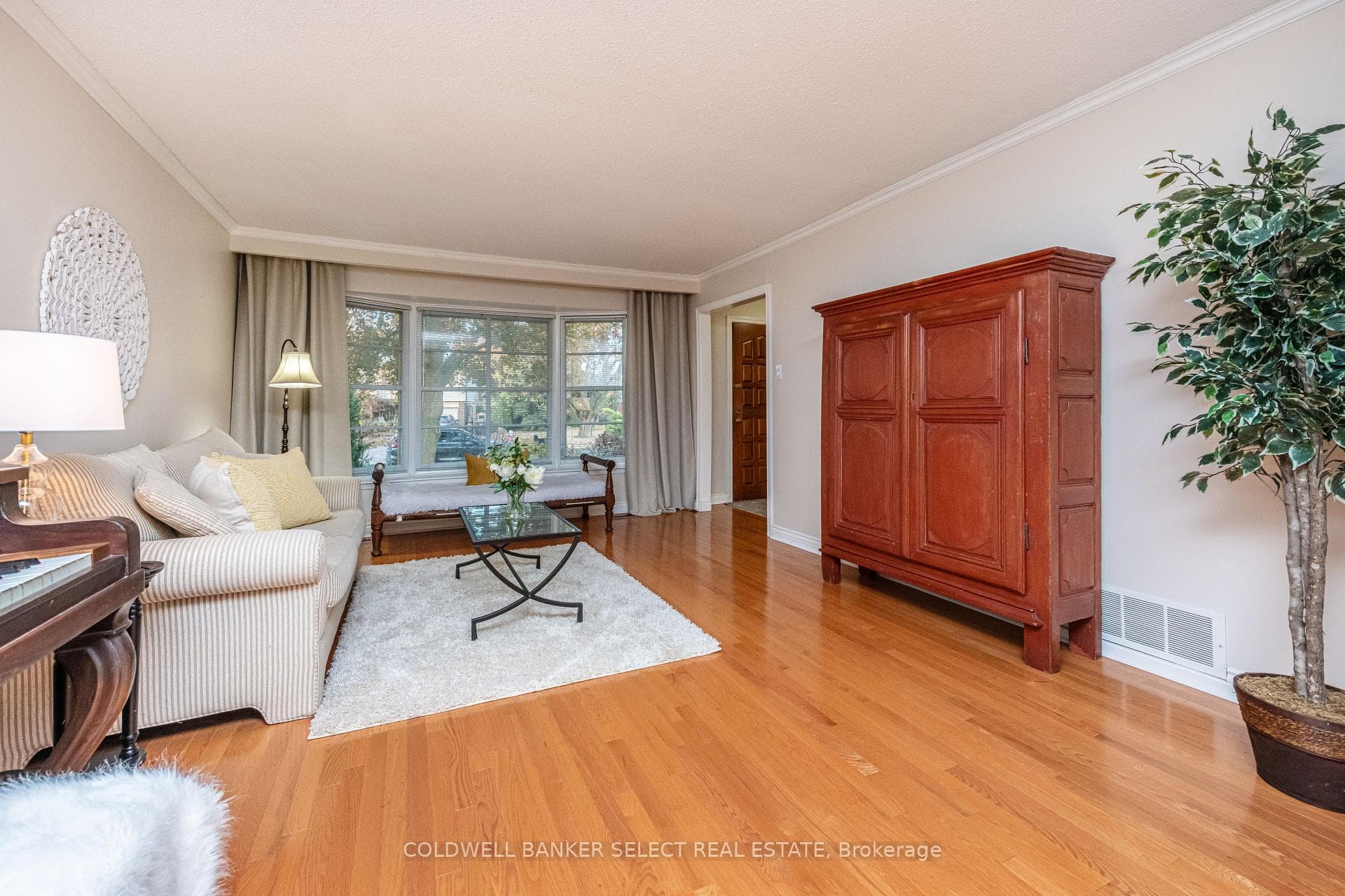 188 Bell Air Drive photo 5