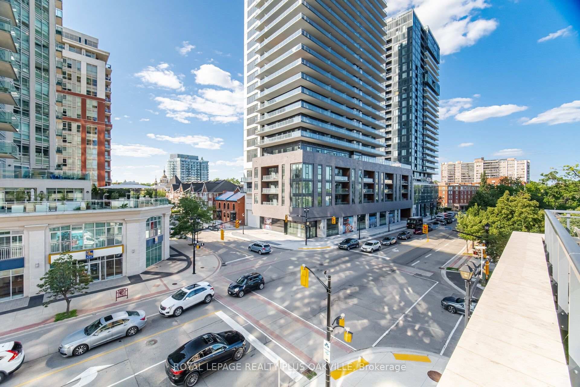 2060 Lakeshore Road Unit 303A photo 30