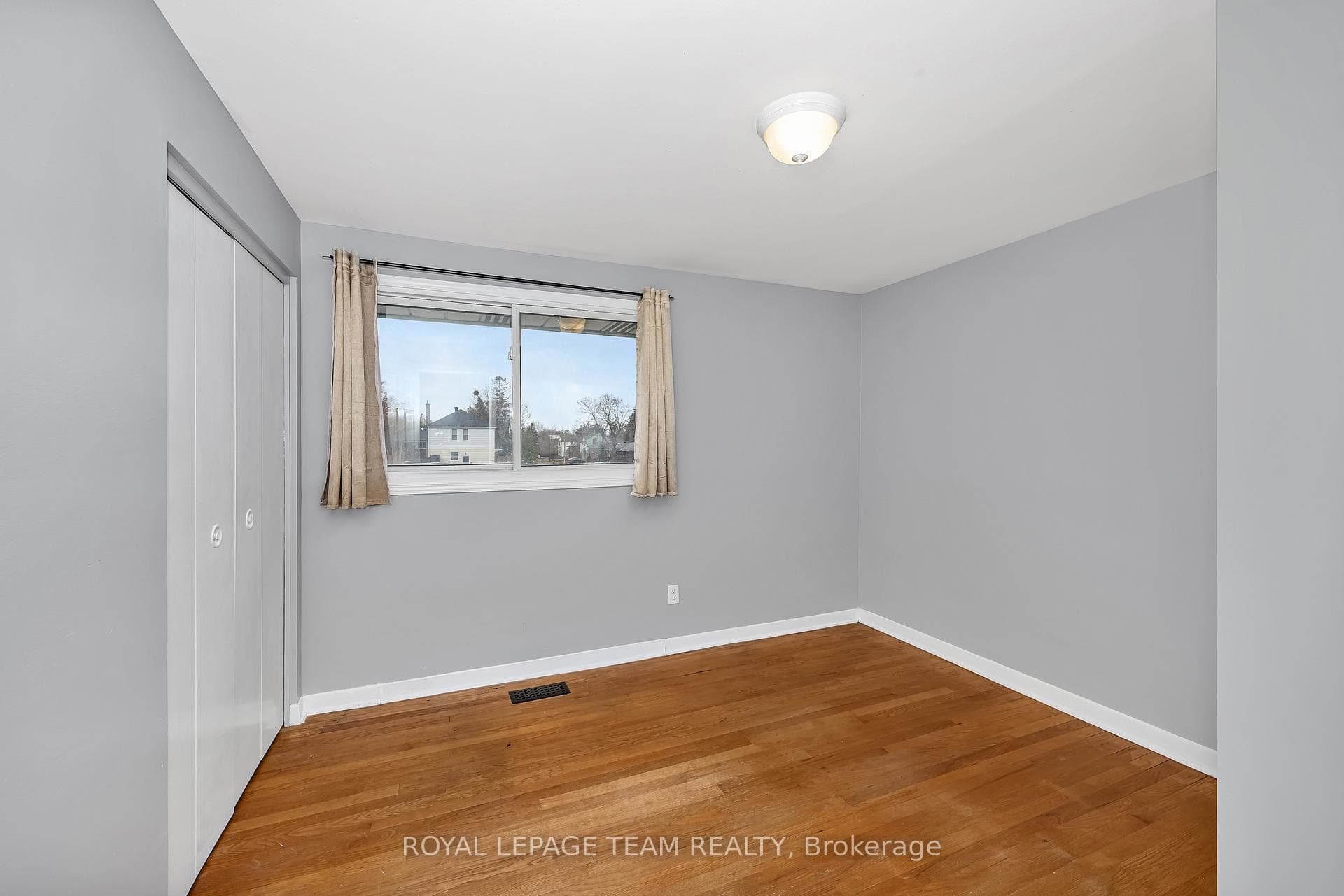 345 Poulin Avenue photo 22