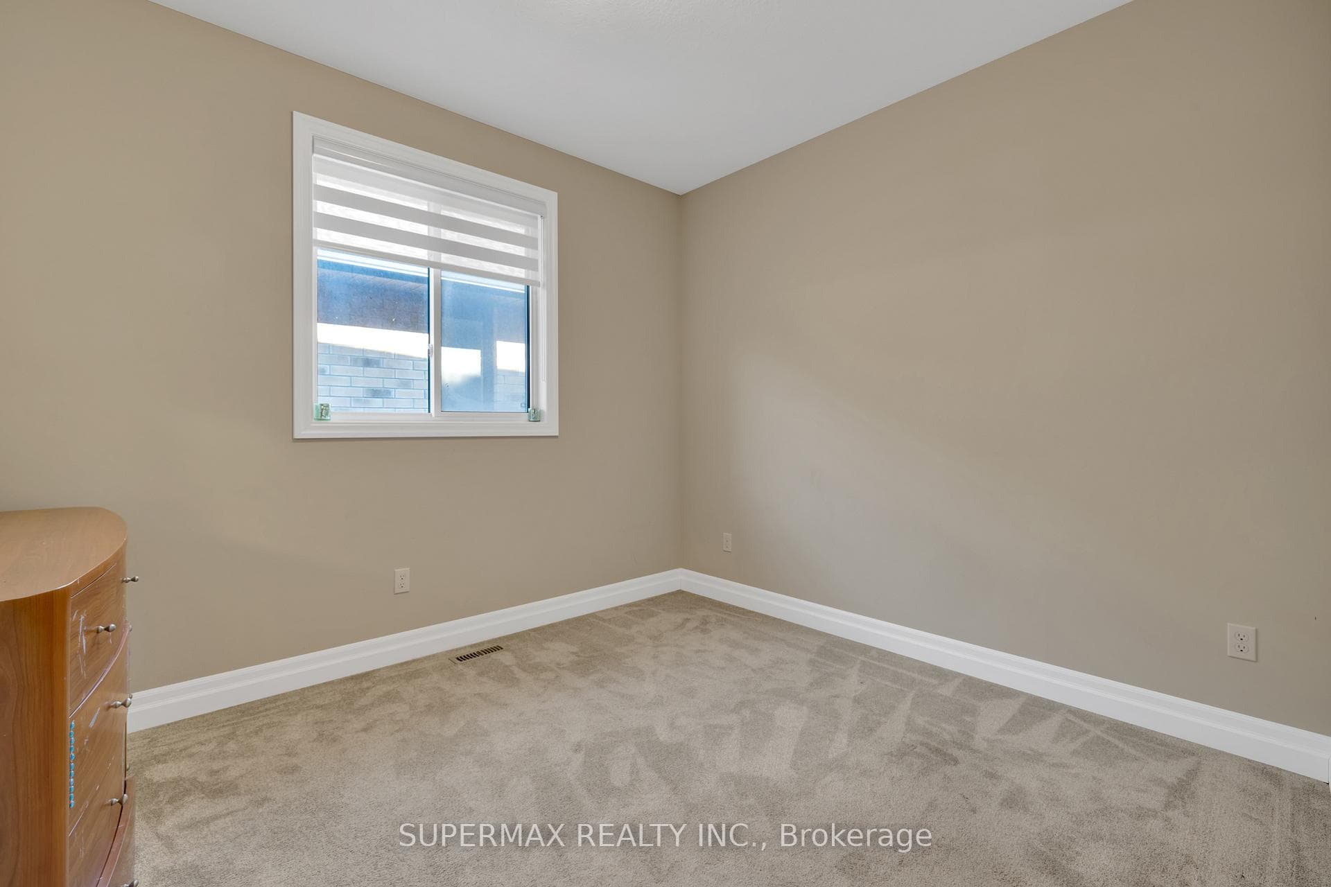 99 Renaissance Drive photo 18