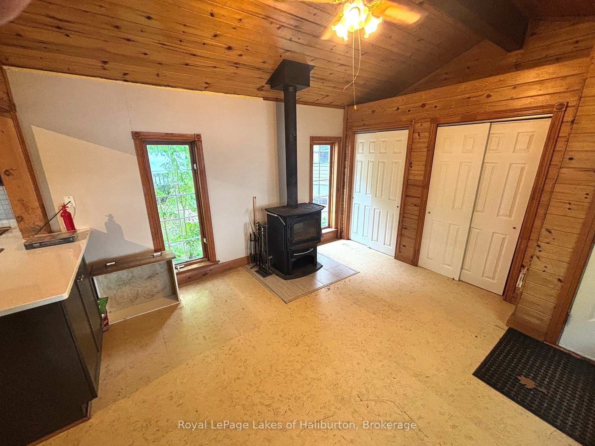 3040 Haliburton Lake Road photo 6