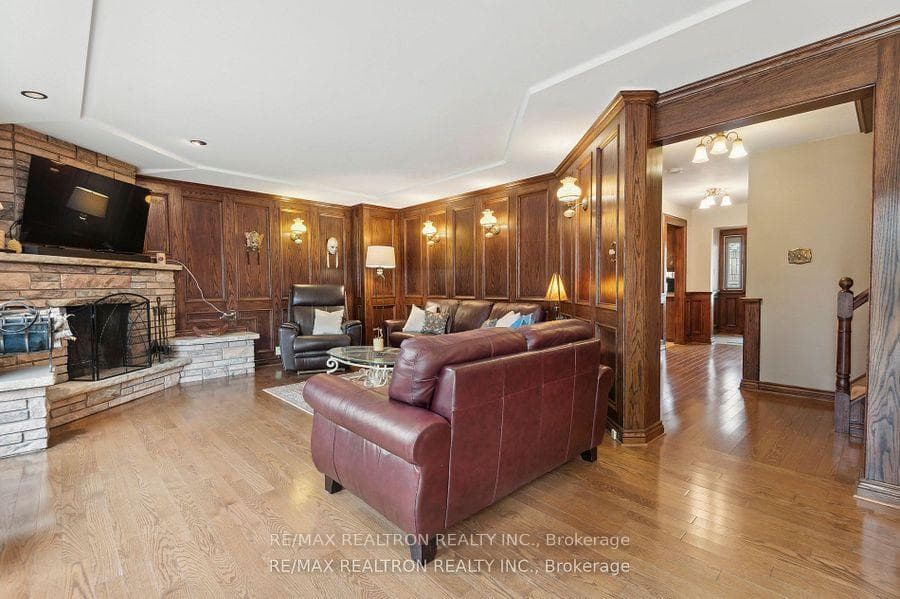 6 Redland Crescent photo 21