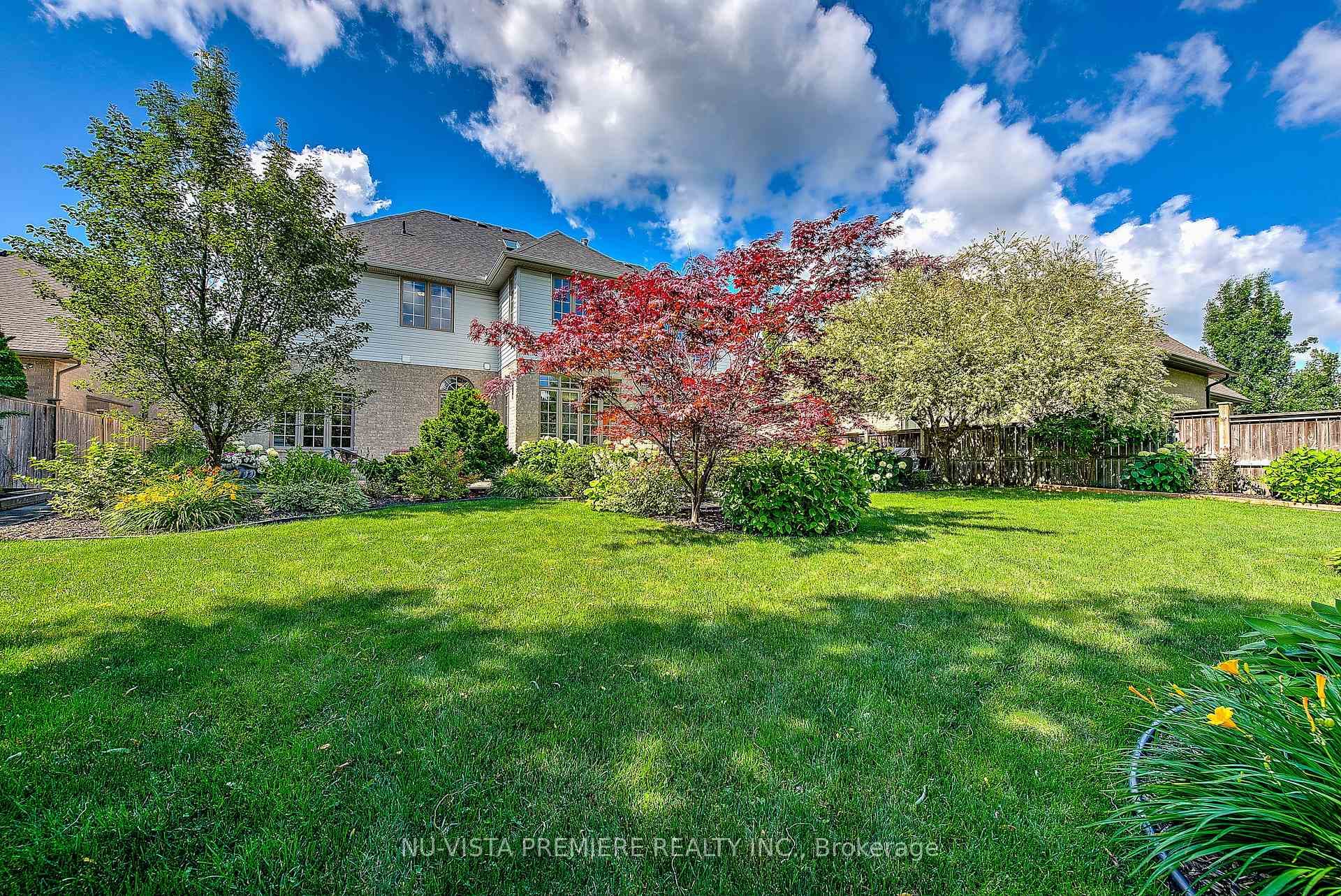 2065 Valleyrun Boulevard photo 35