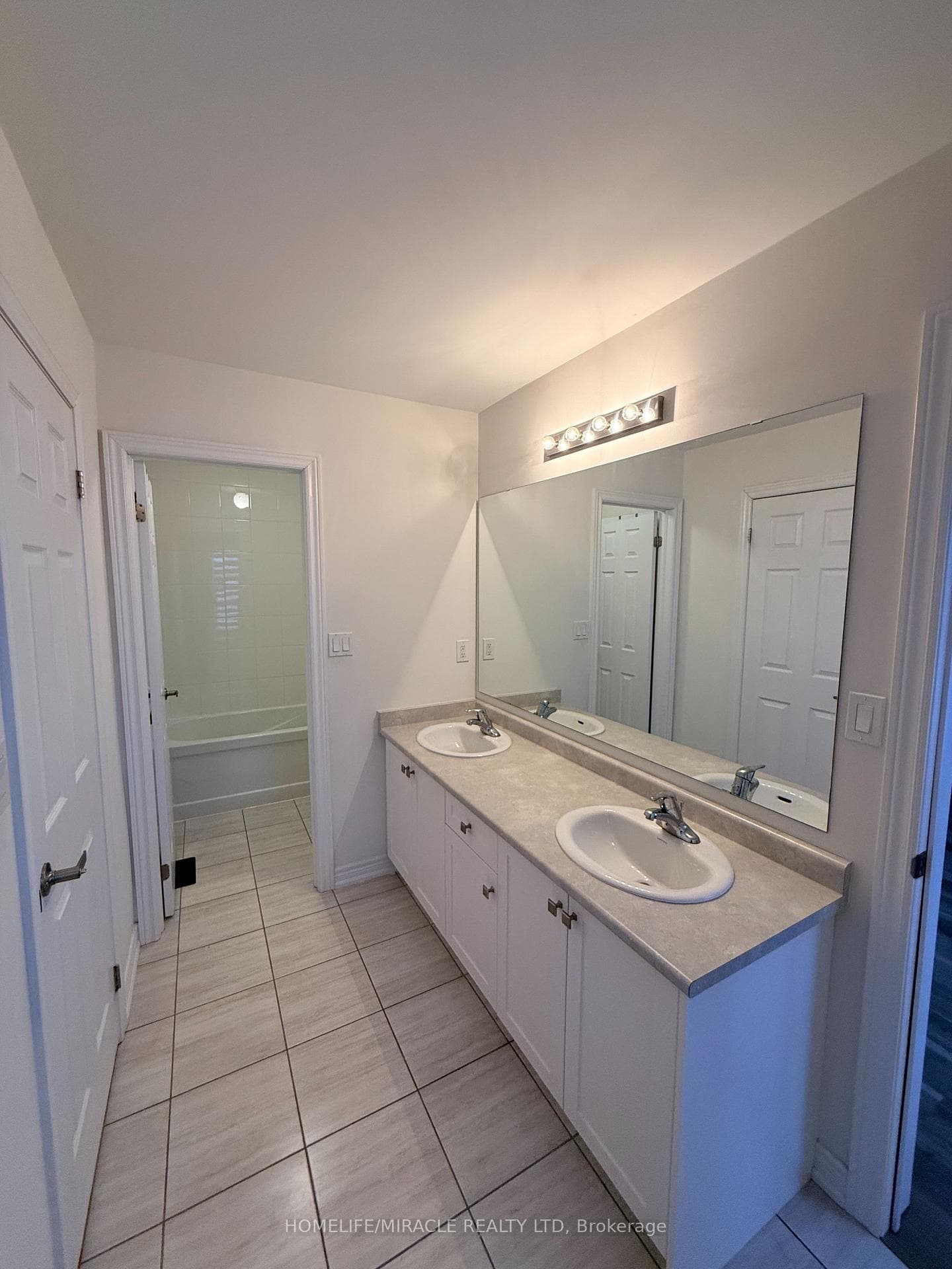 2455 Hibiscus Drive photo 26
