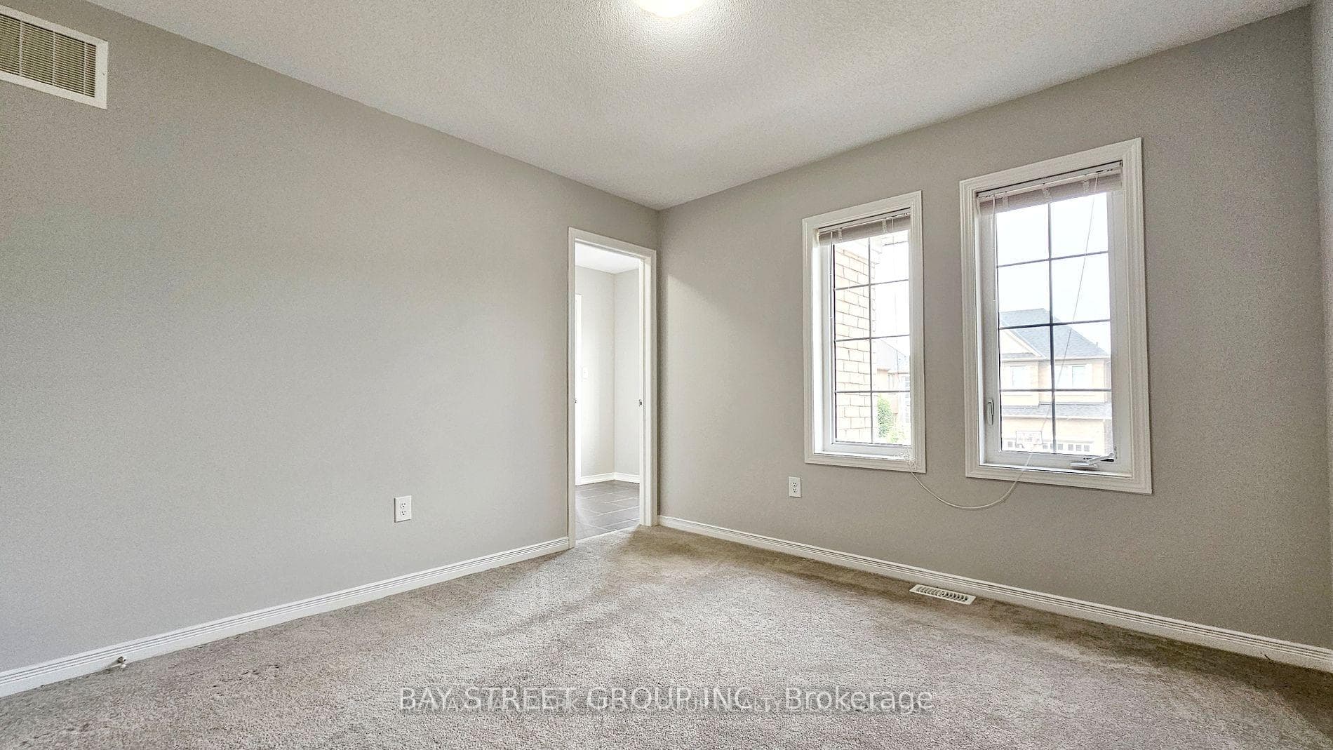 2517 Stallion Drive photo 18