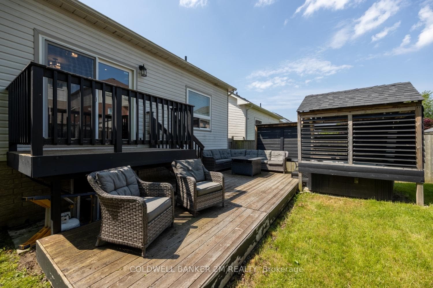 24 Montague Avenue photo 28
