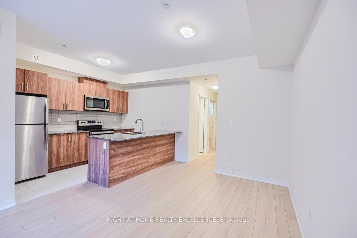 235 Mclevin Avenue Unit 3 photo 17