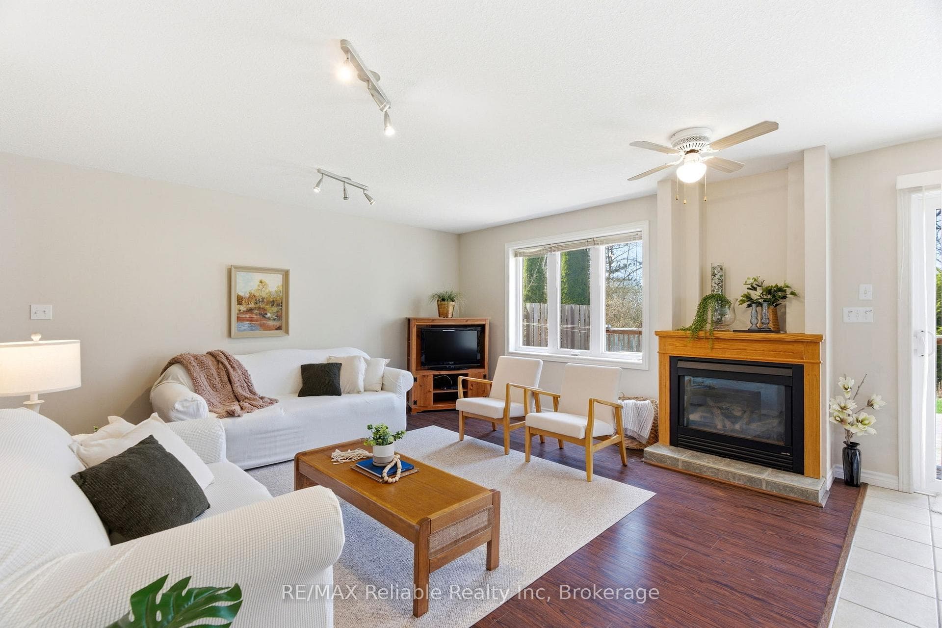 13 Ducharme Crescent photo 7