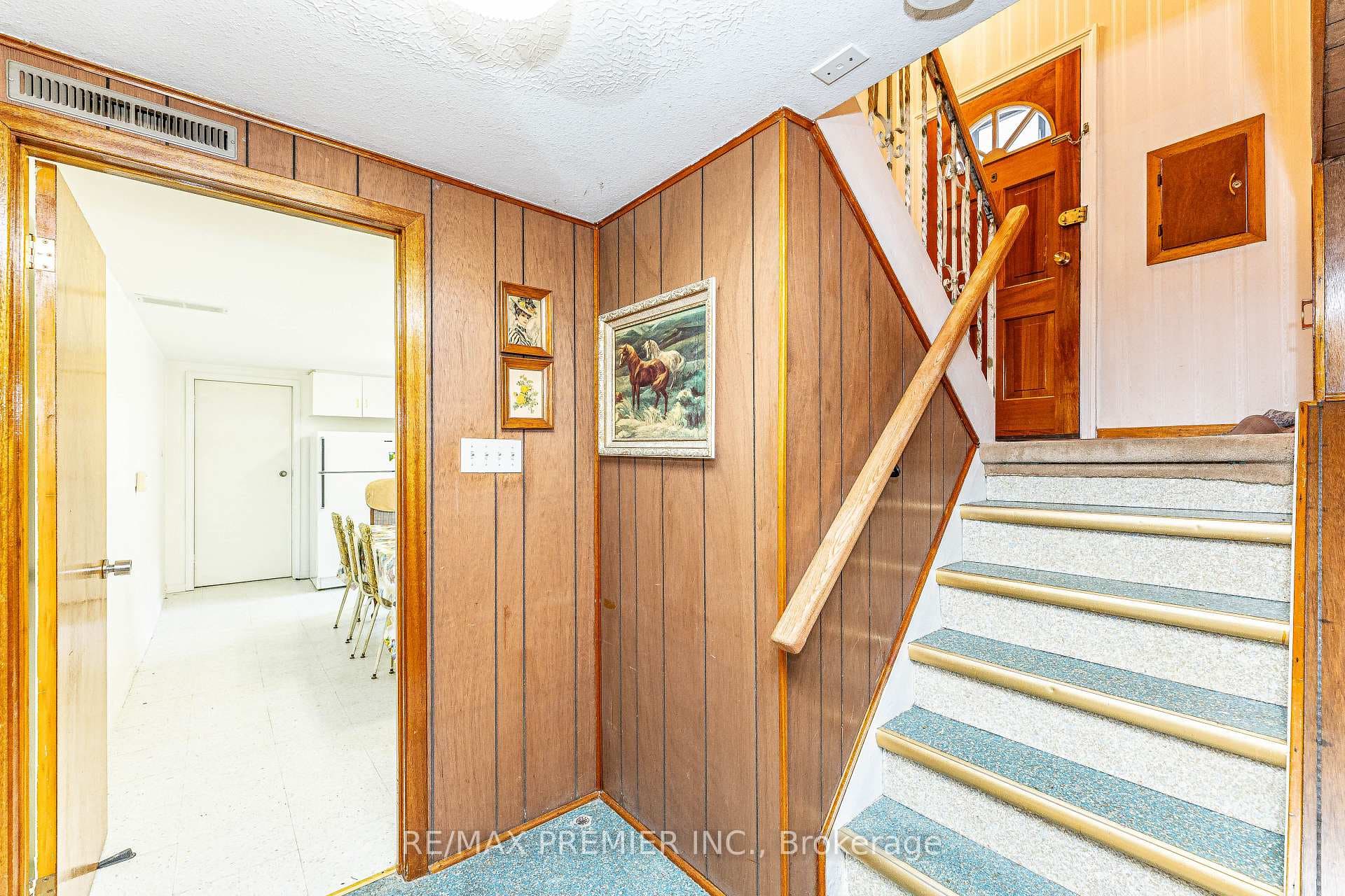 70 Forthbridge Crescent photo 32