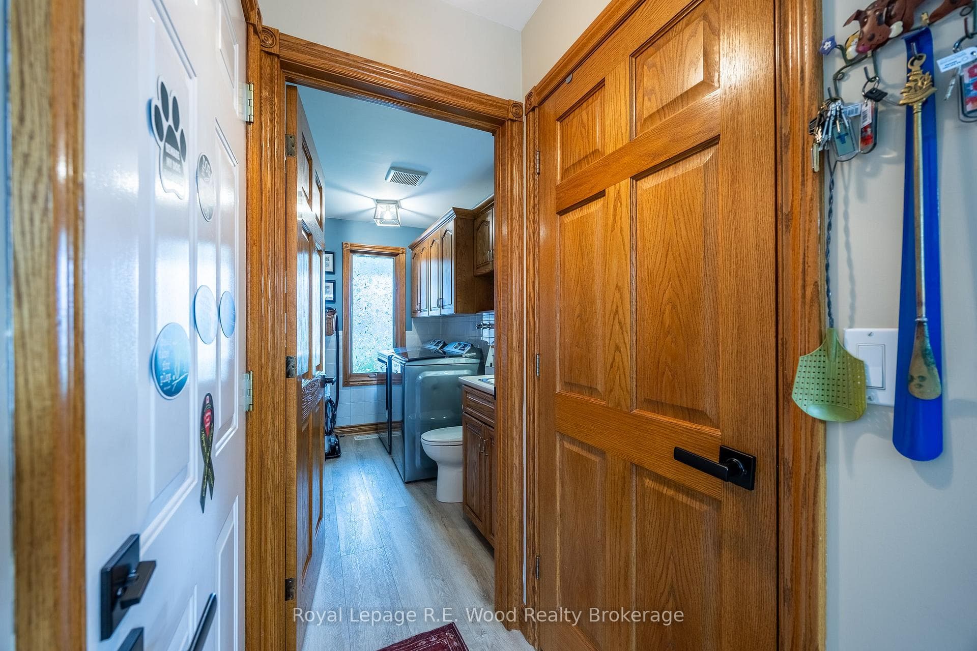 85 Parkwood Drive photo 25