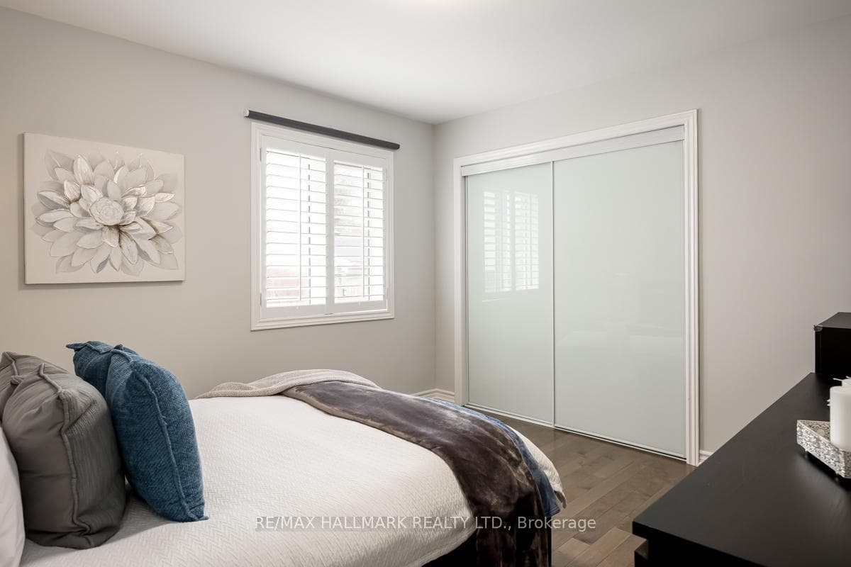 84 Delma Drive photo 11
