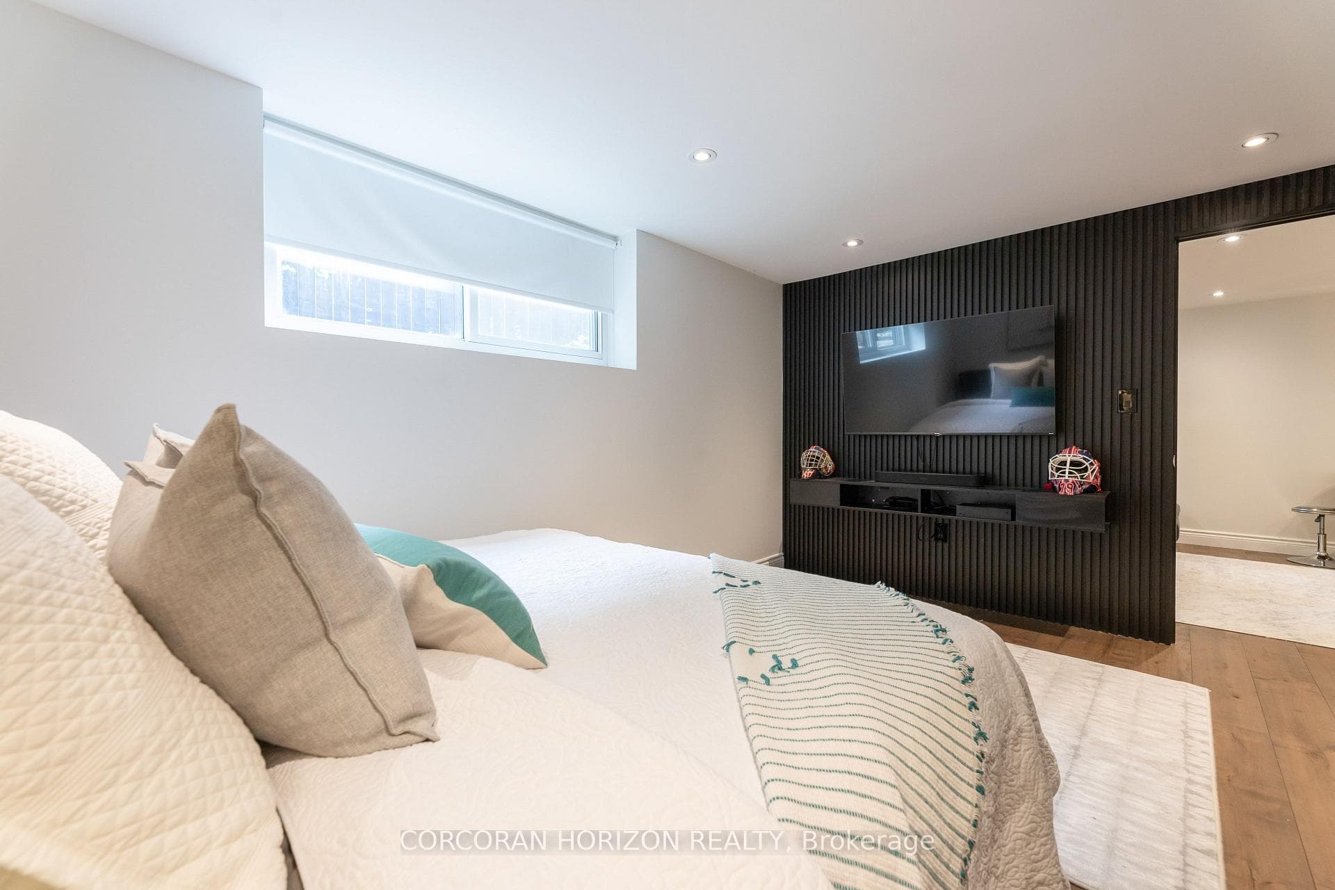 15 McNab Boulevard photo 22