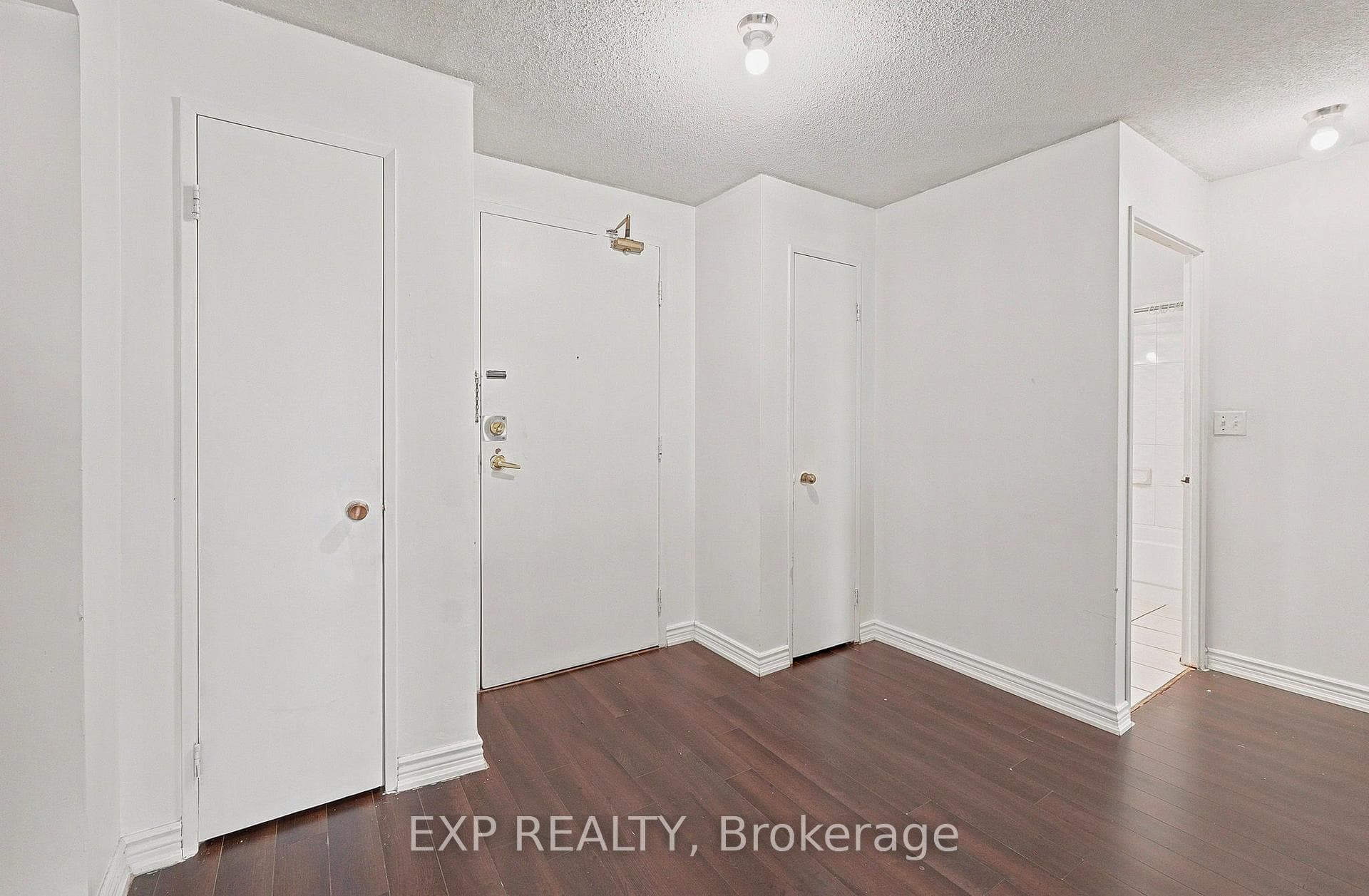 155 Hillcrest Avenue Unit 1114 photo 5