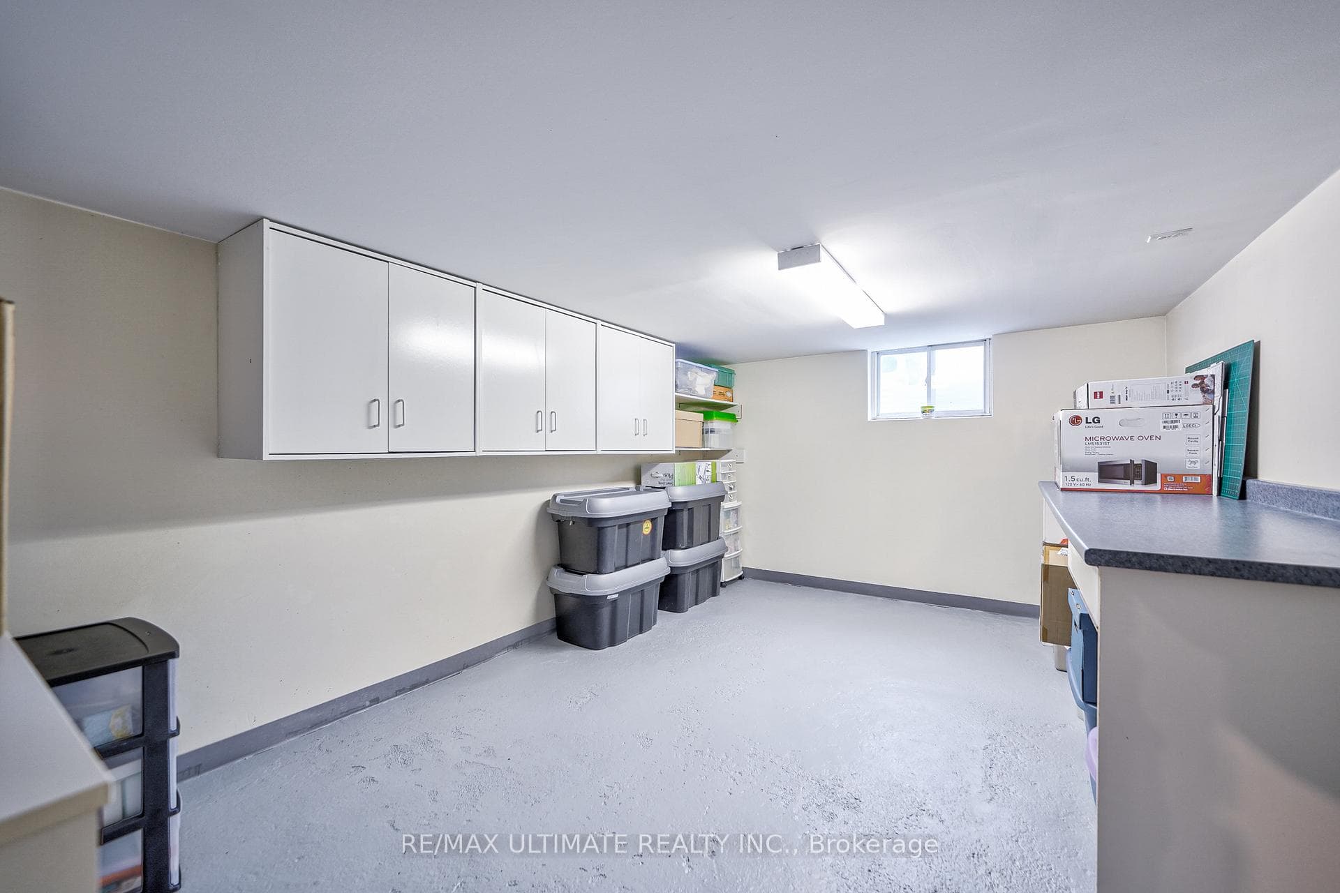 Storage/Worskhop in Basement