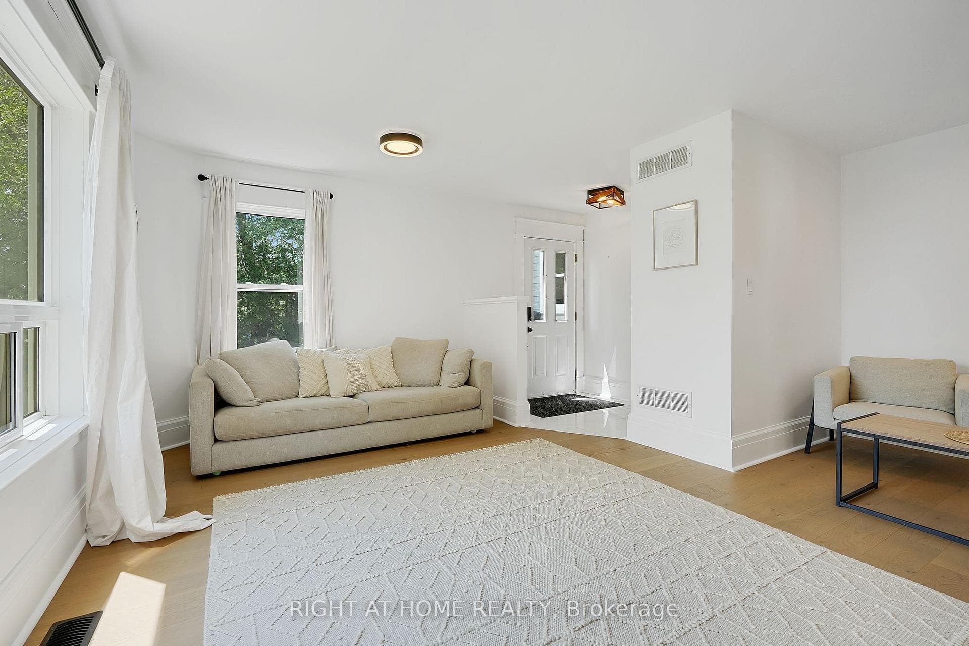 123 John Street photo 18