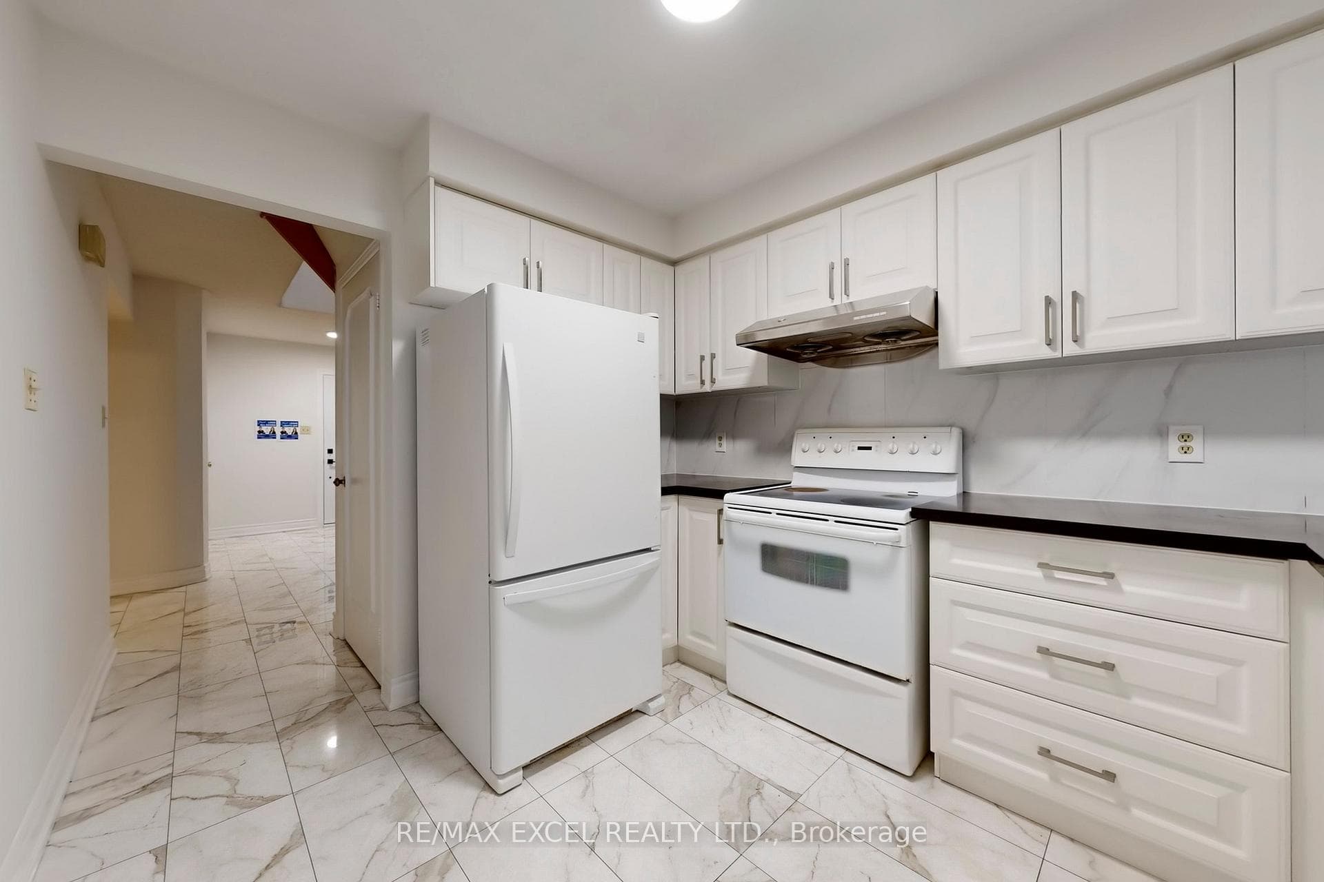 53 Sanwood Boulevard photo 15