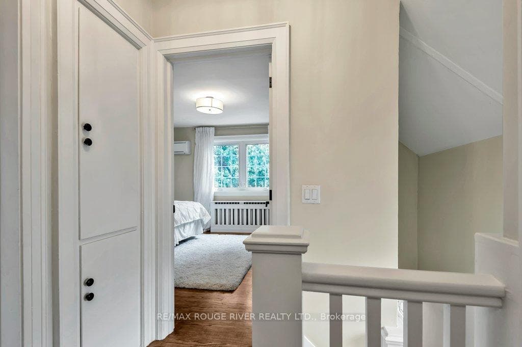 62 Bowie Avenue photo 23