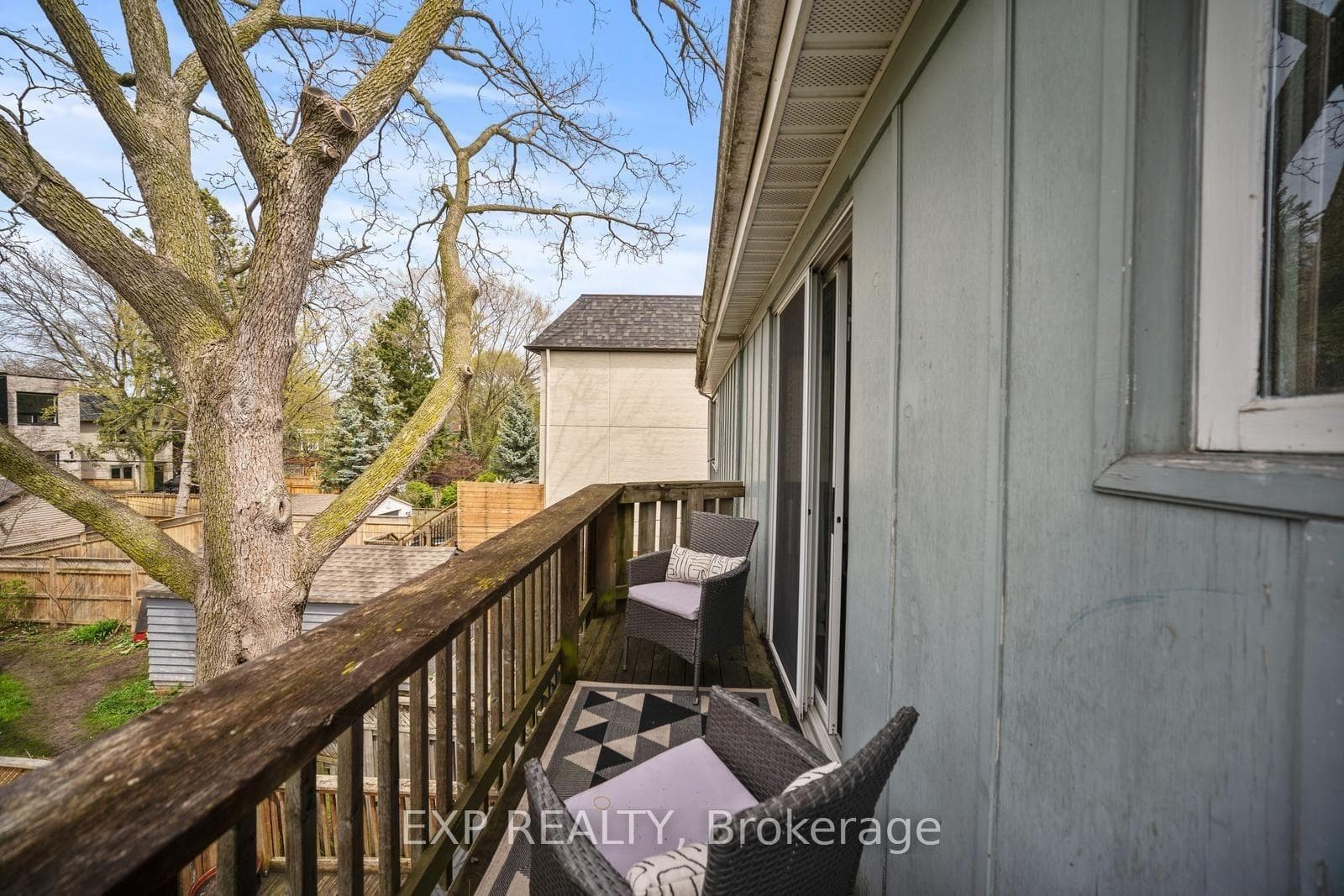 194 Glenforest Road photo 15