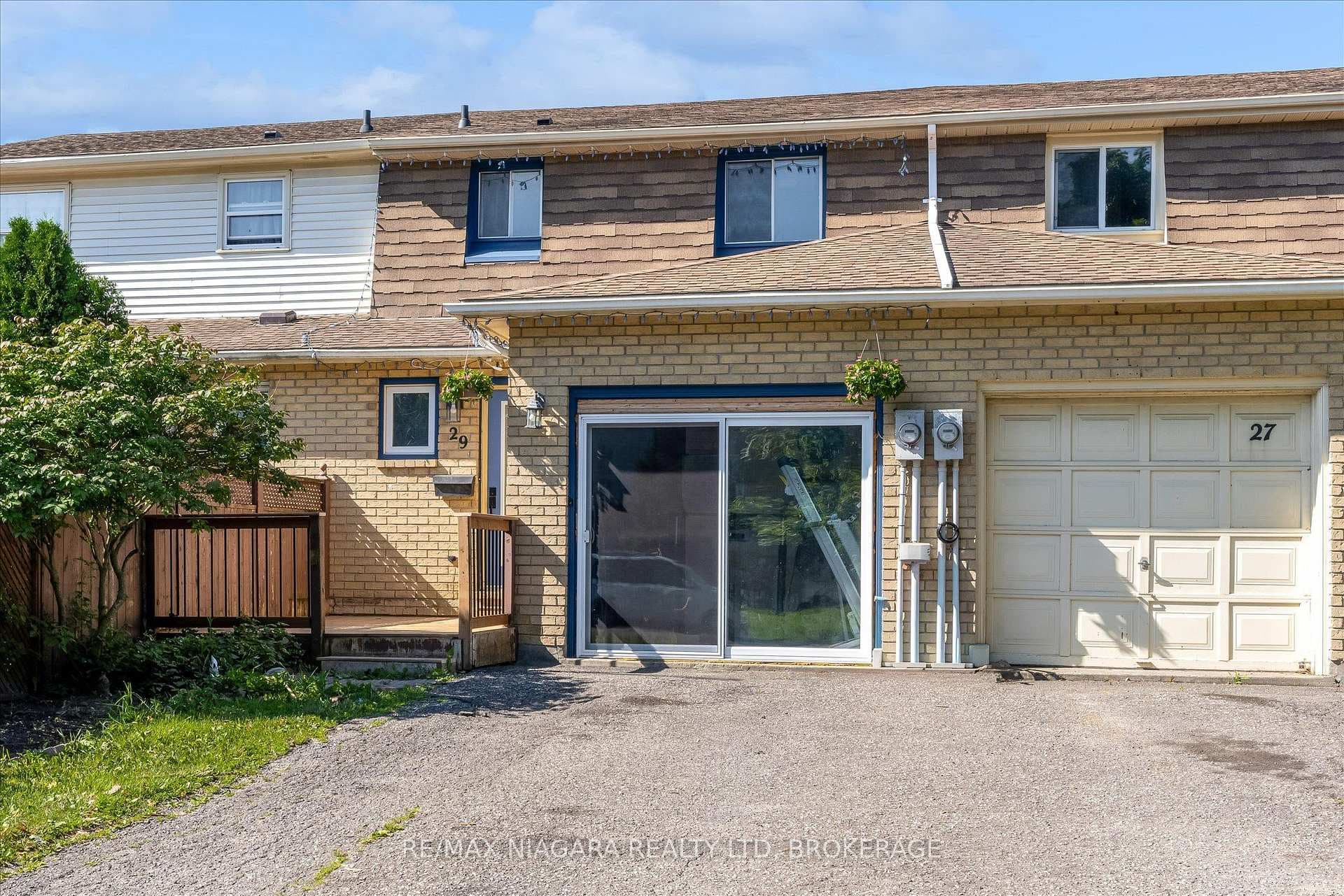 29 ROMY Crescent photo 2