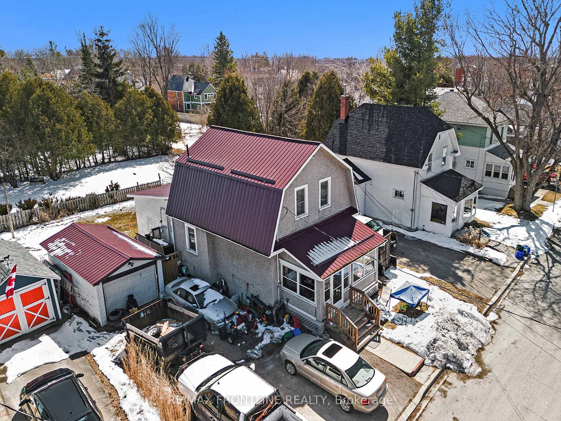 12 Clyde Street photo 16