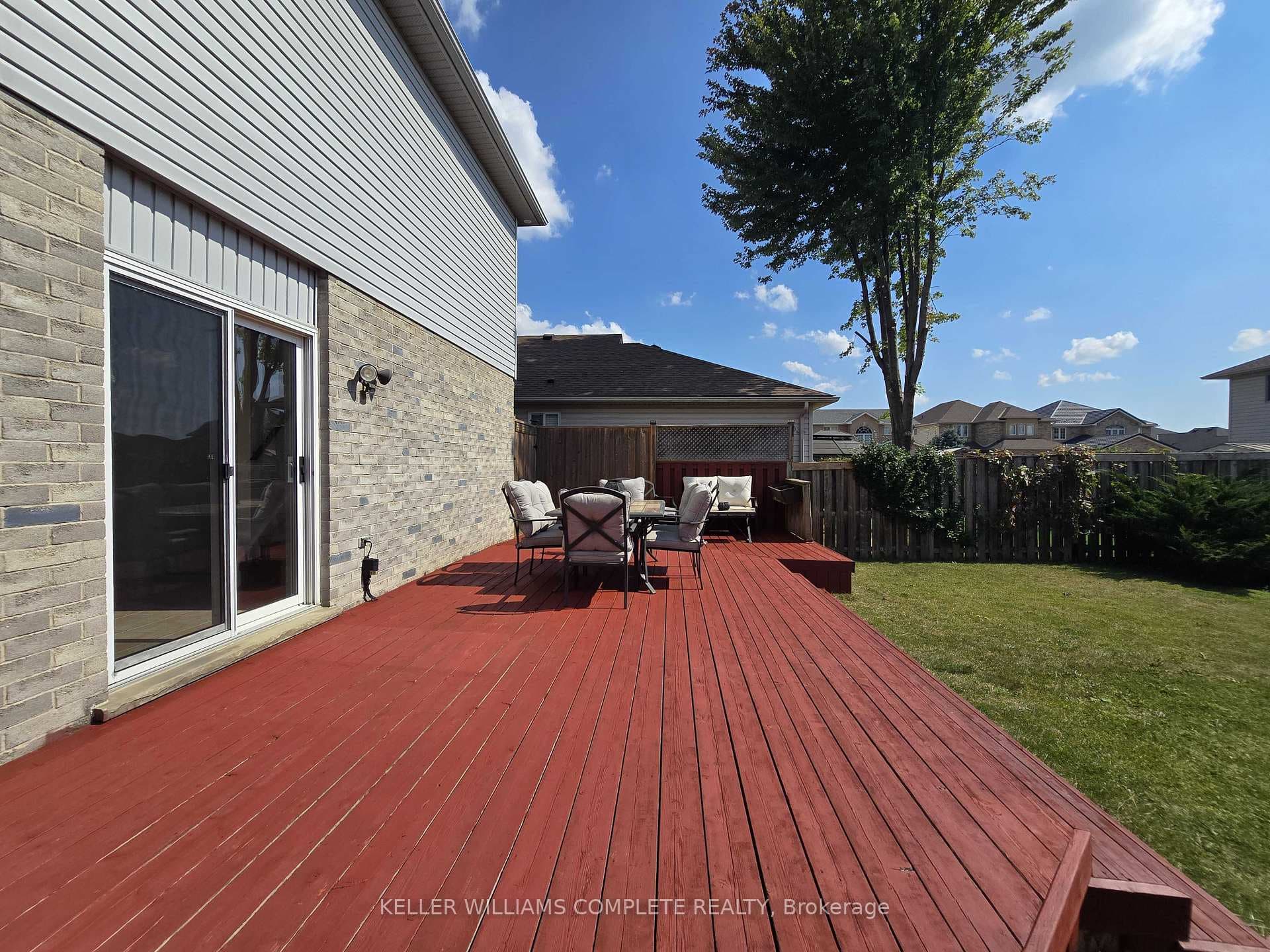 24 Gershwin Court photo 26