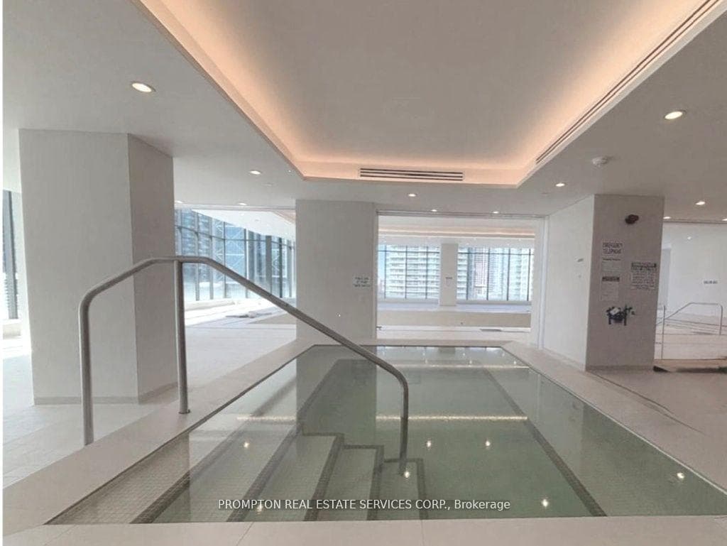 1 CONCORD CITYPLACE Way Unit 5611 photo 13