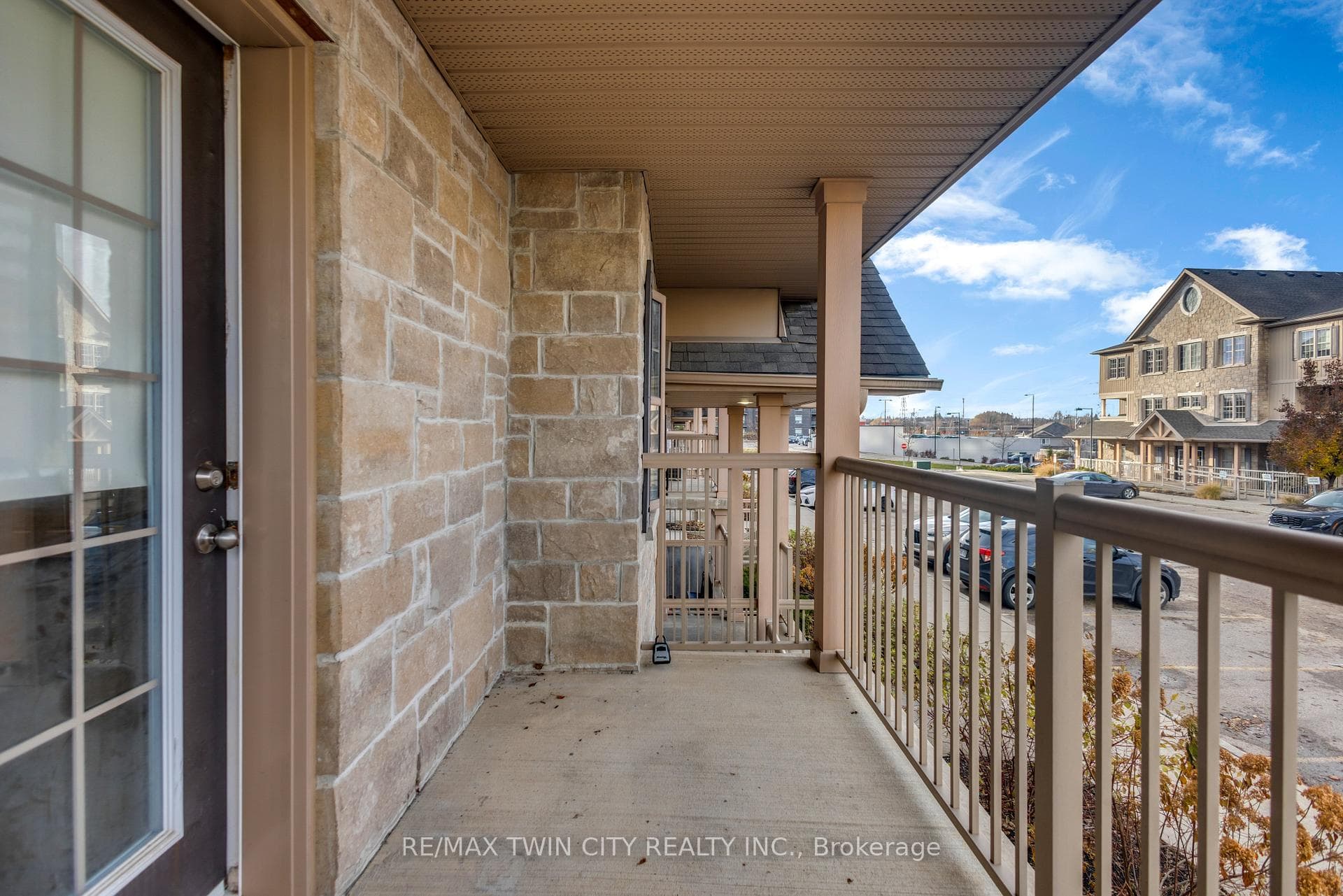1460 Highland Road Unit 6C photo 17