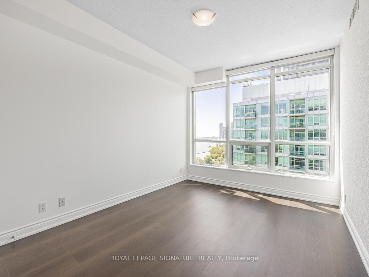 1900 Lake shore Boulevard Unit 1705 photo 11