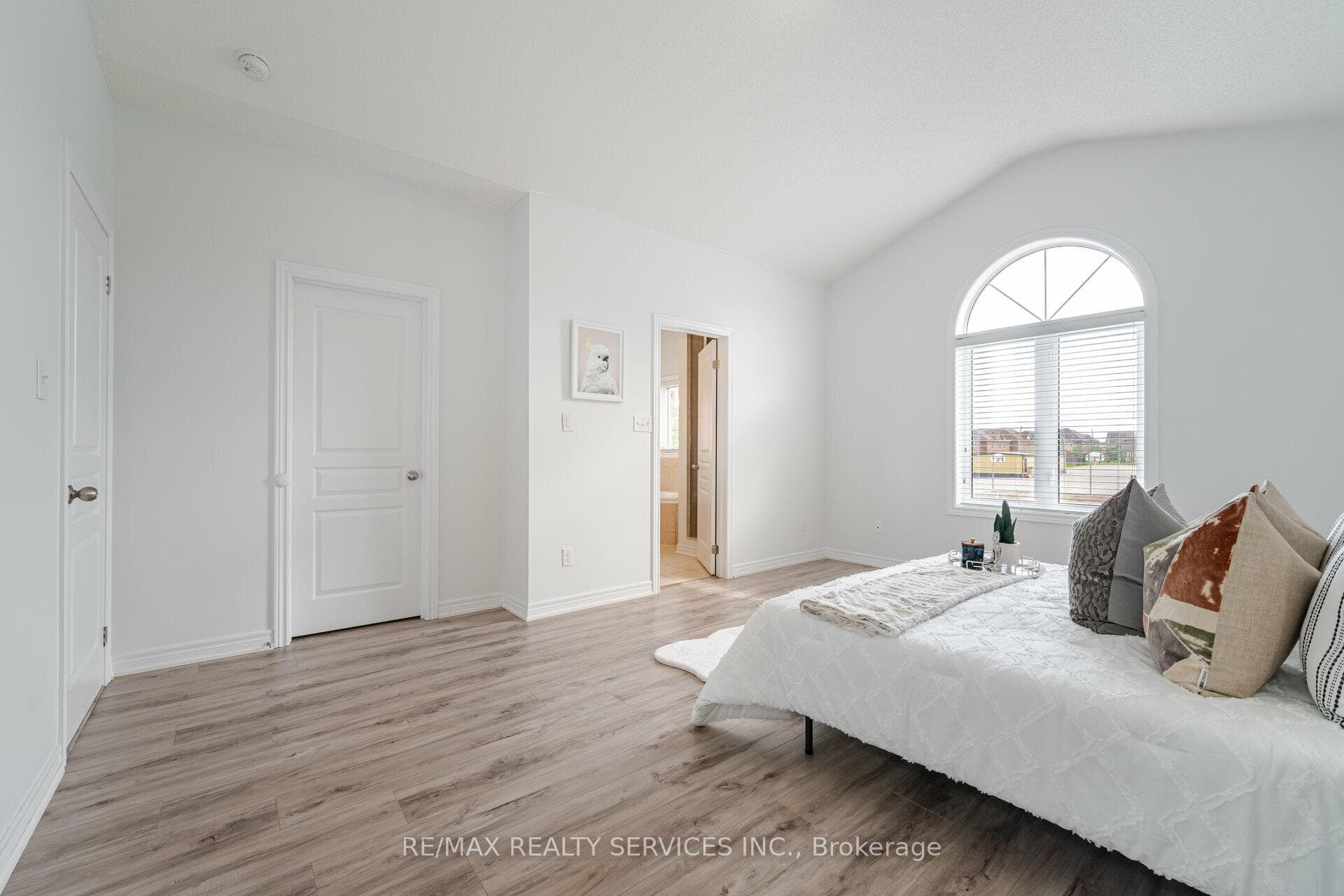 258 Robert Parkinson Drive photo 21