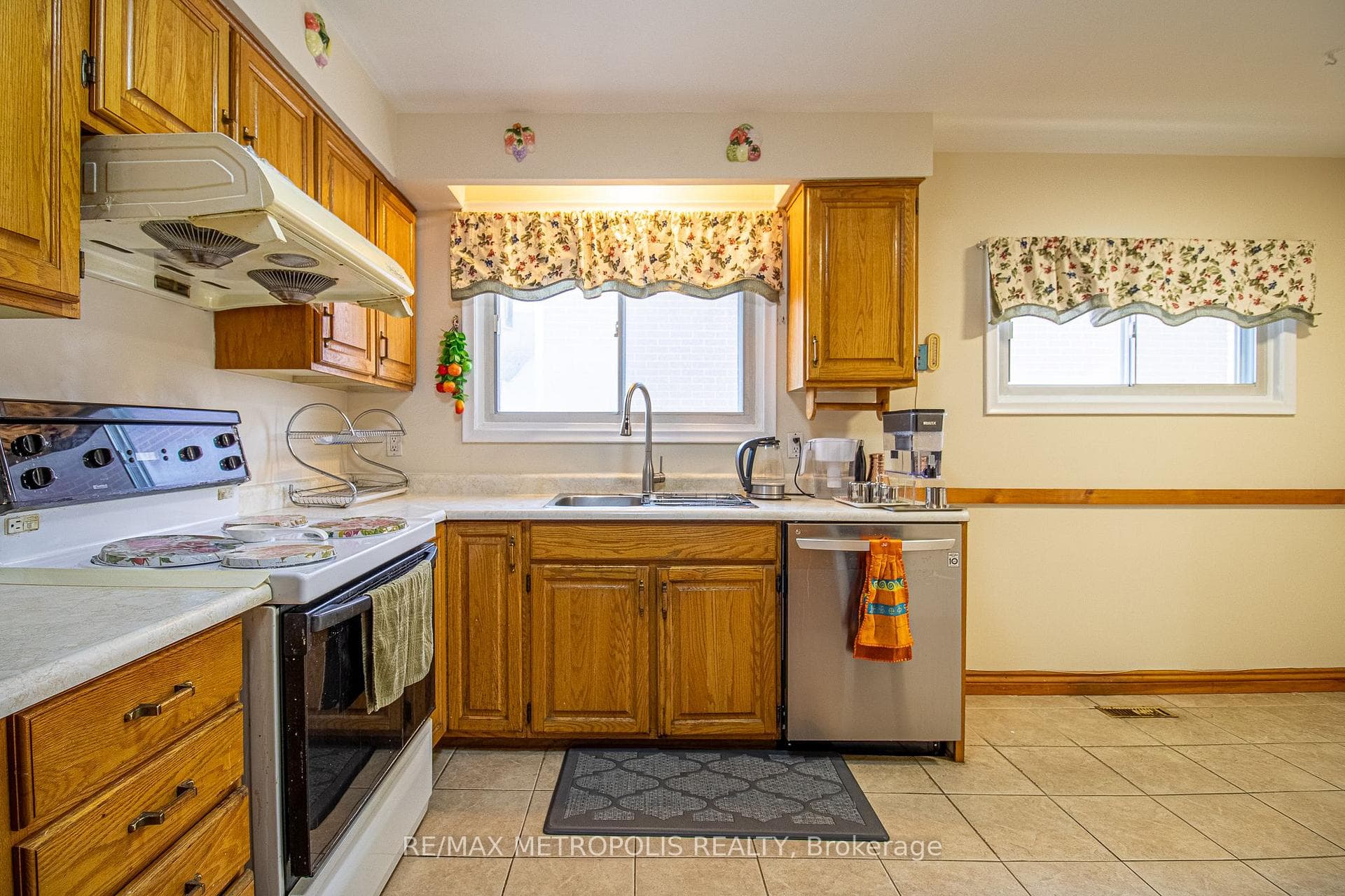 37 Albacore Crescent photo 17