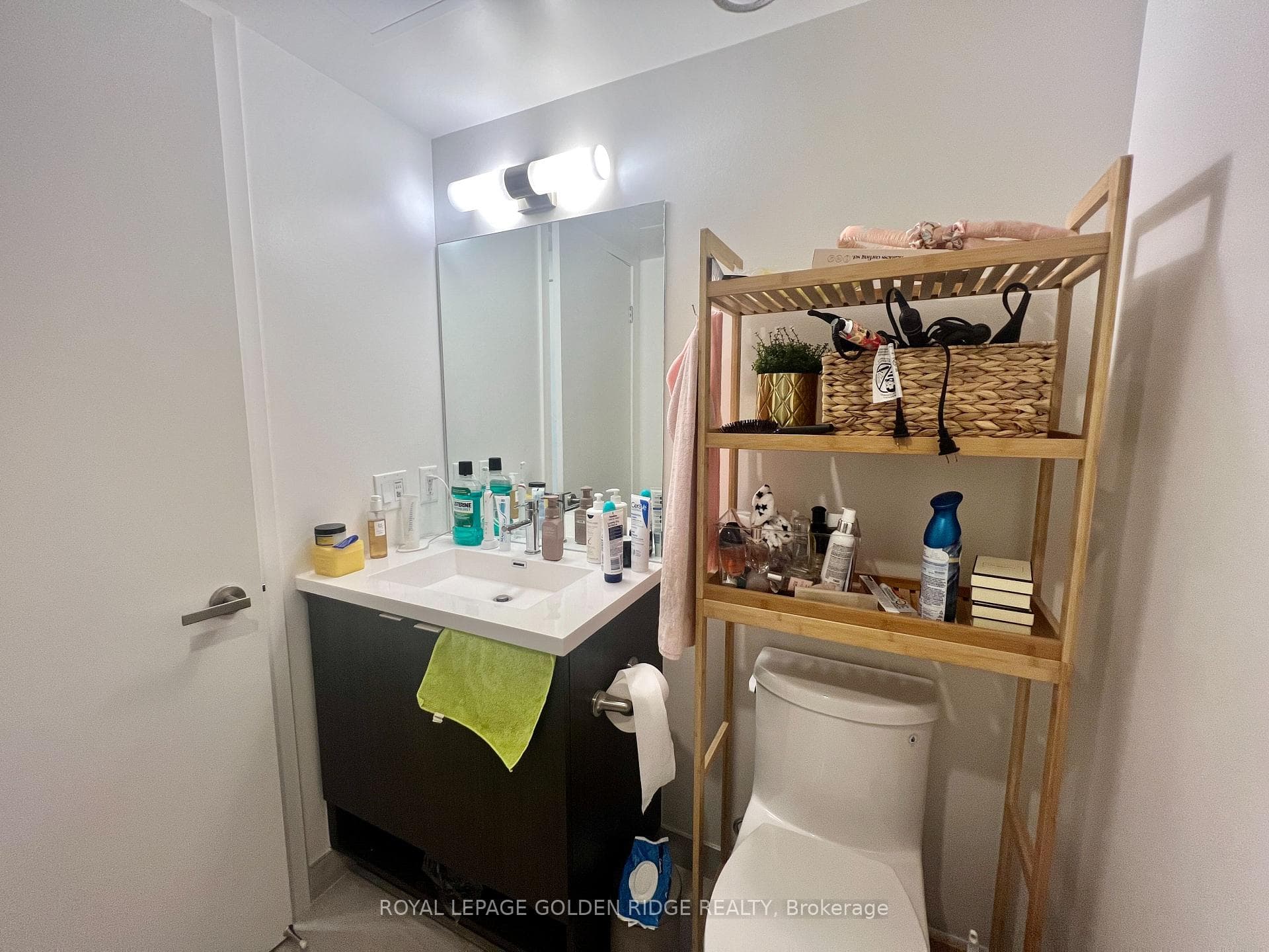 138 Downes Street Unit 2312 photo 12
