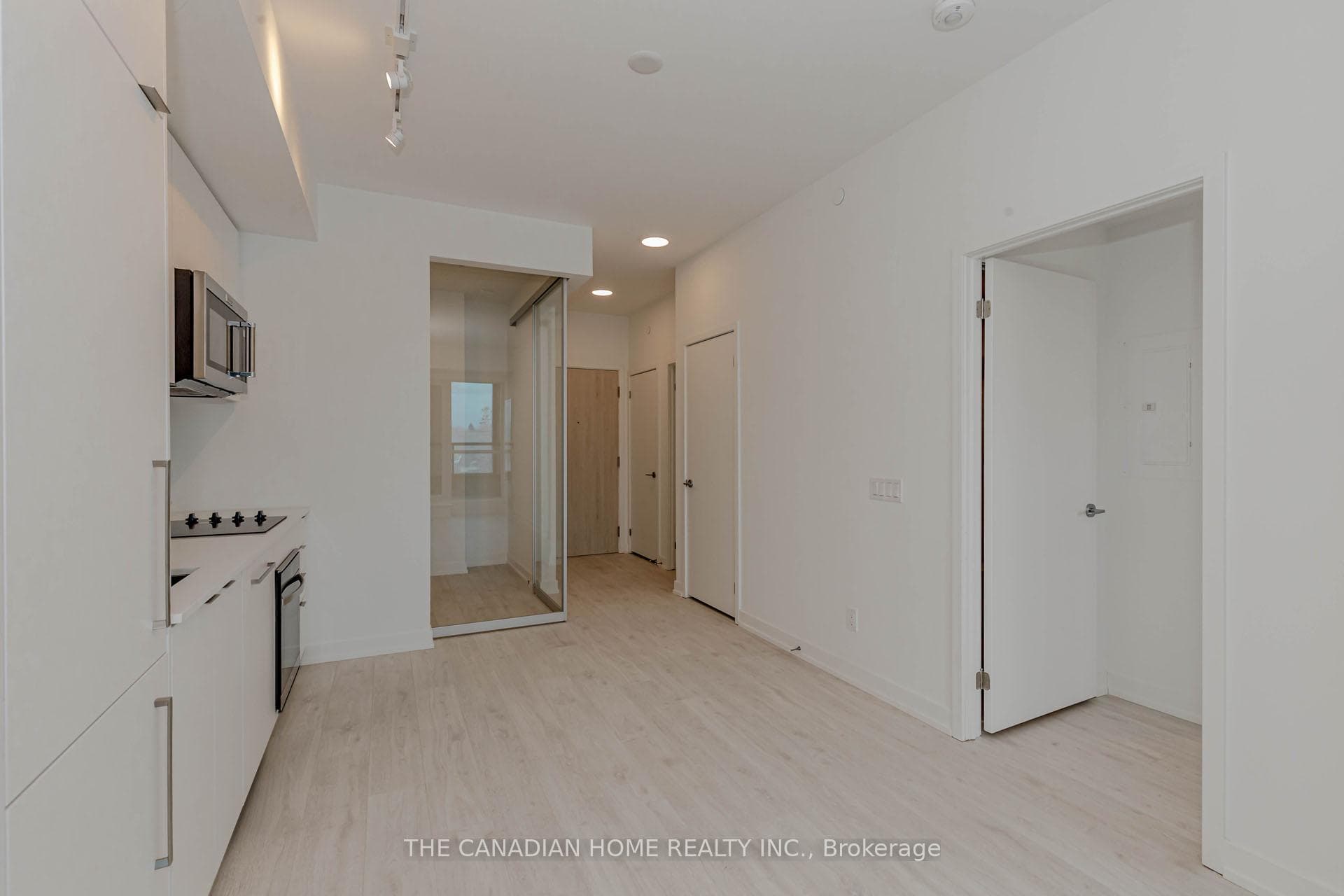 181 Sheppard Avenue Unit 429 photo 17