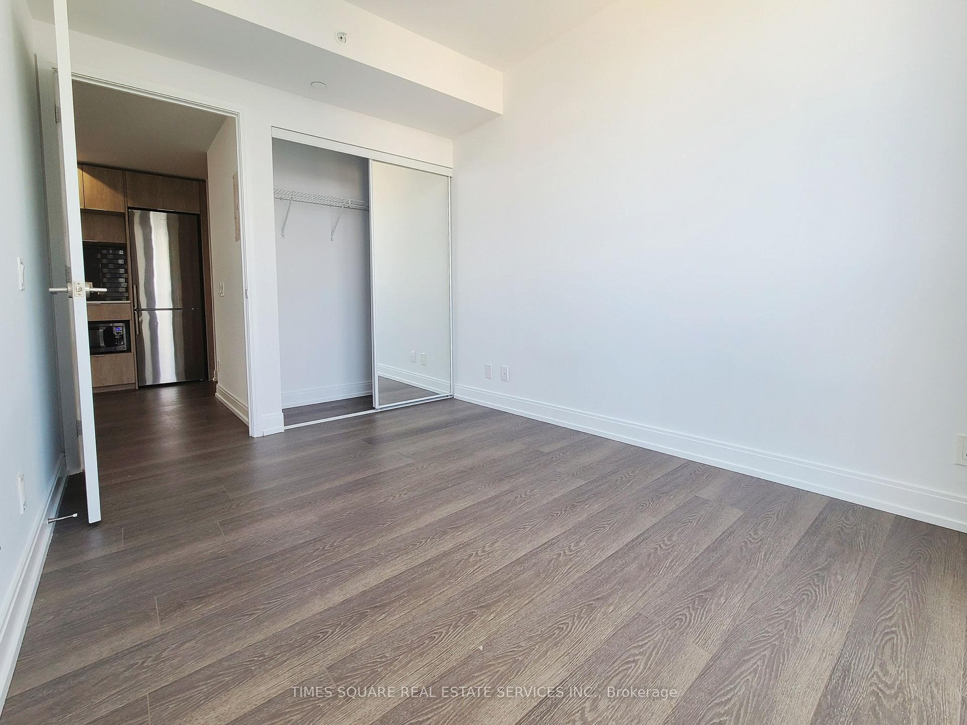 181 Dundas Street Unit 5111 photo 24