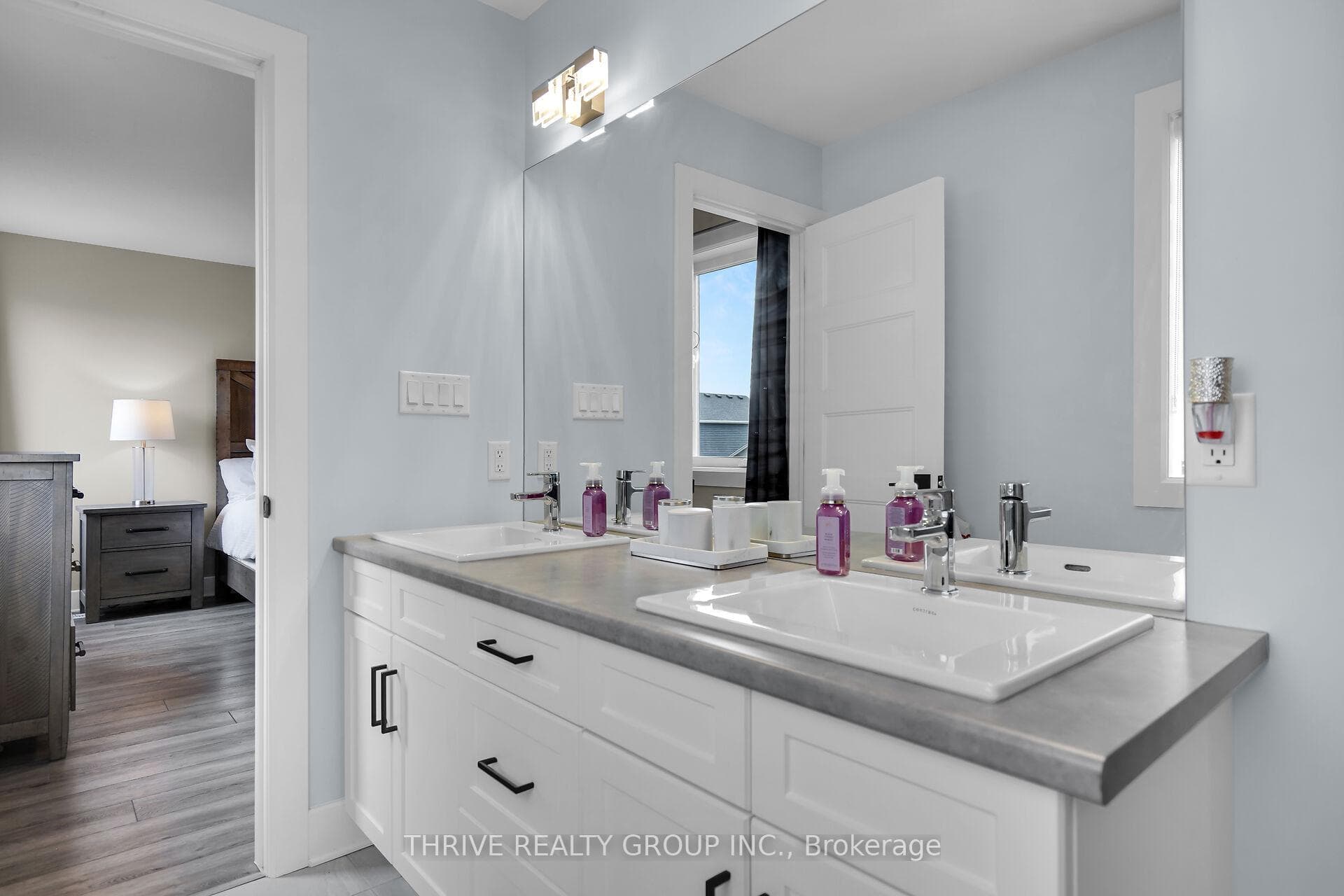 22 Nicholson Street photo 28