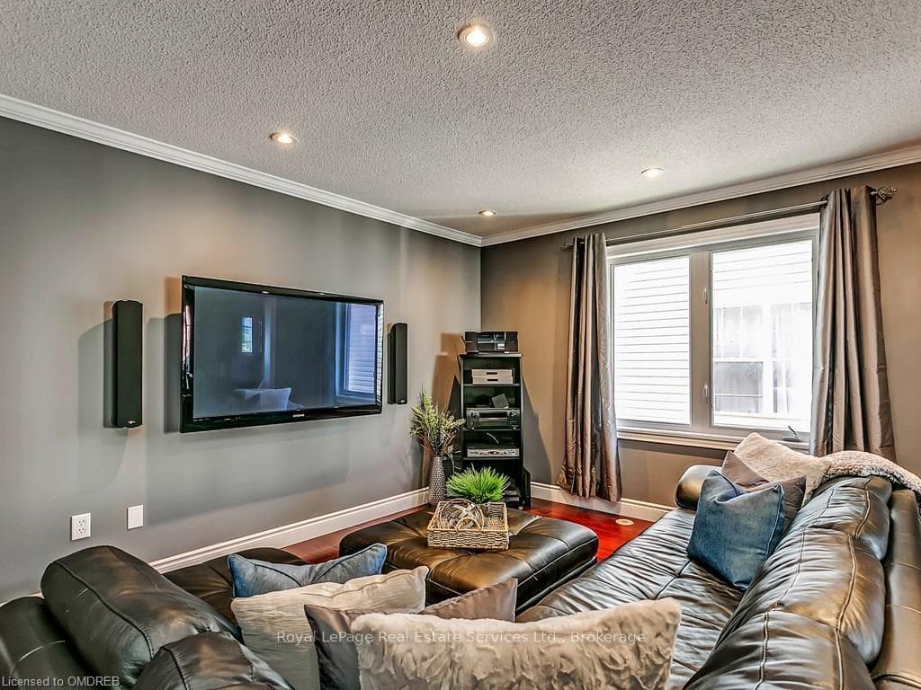 3052 Drumloch Avenue photo 3