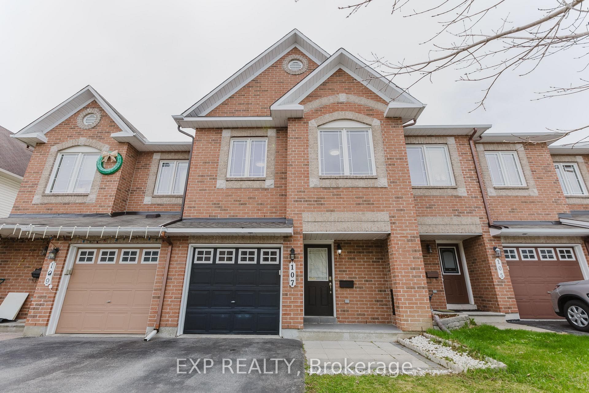 107 WOODMILL Terrace photo 1