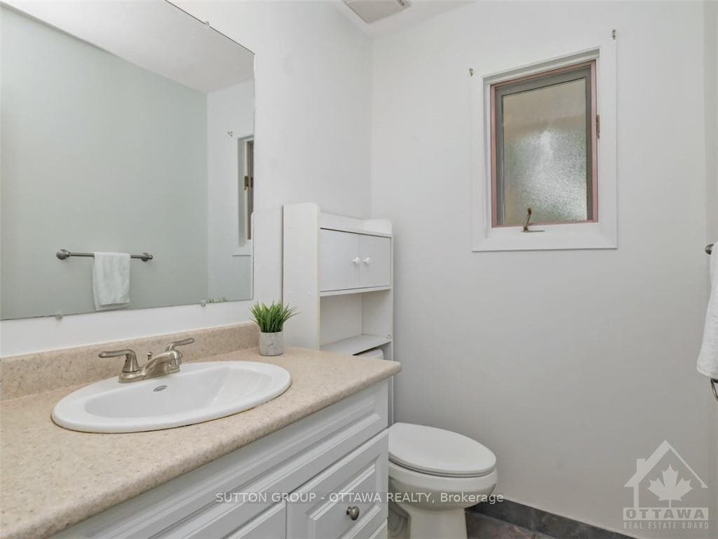 549 PARASOL Court photo 16