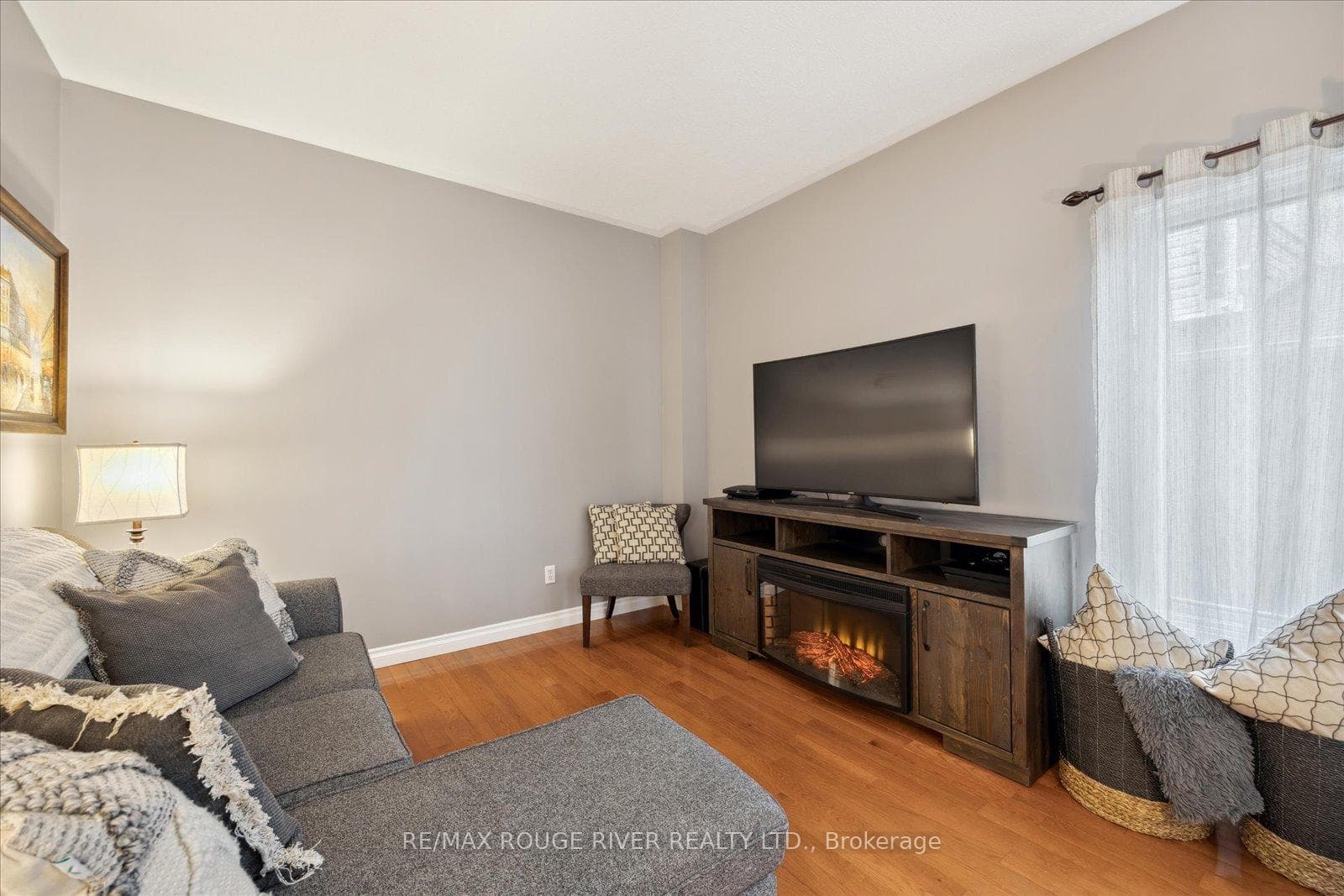 28 Harness Ridge Drive photo 4