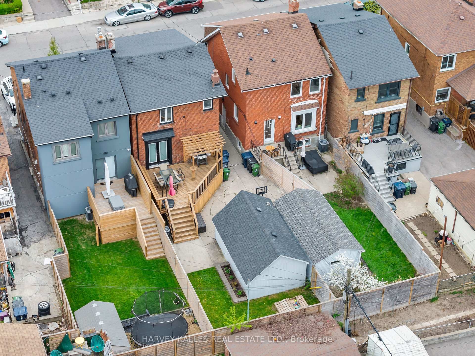 326 Glenholme Avenue photo 42