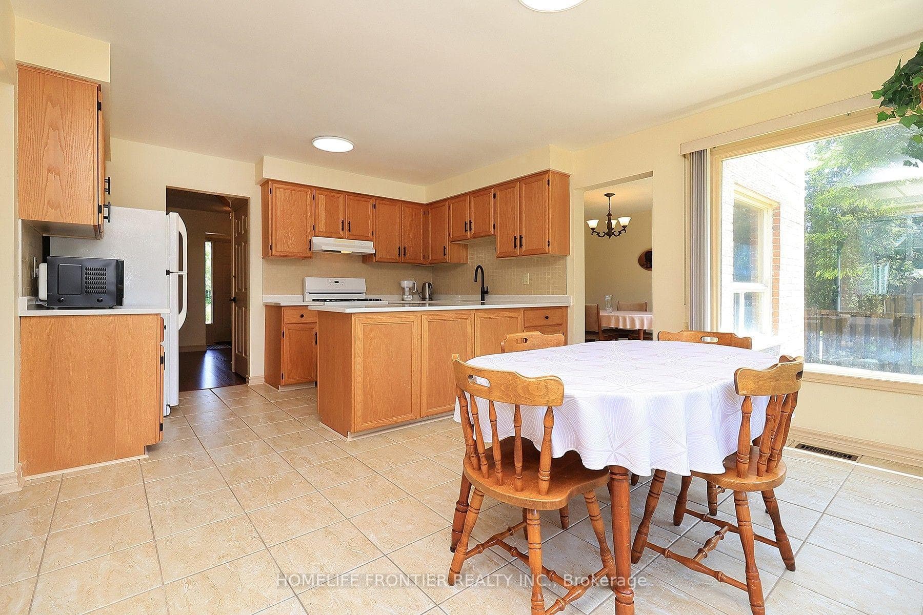 48 Ashfield Drive photo 8