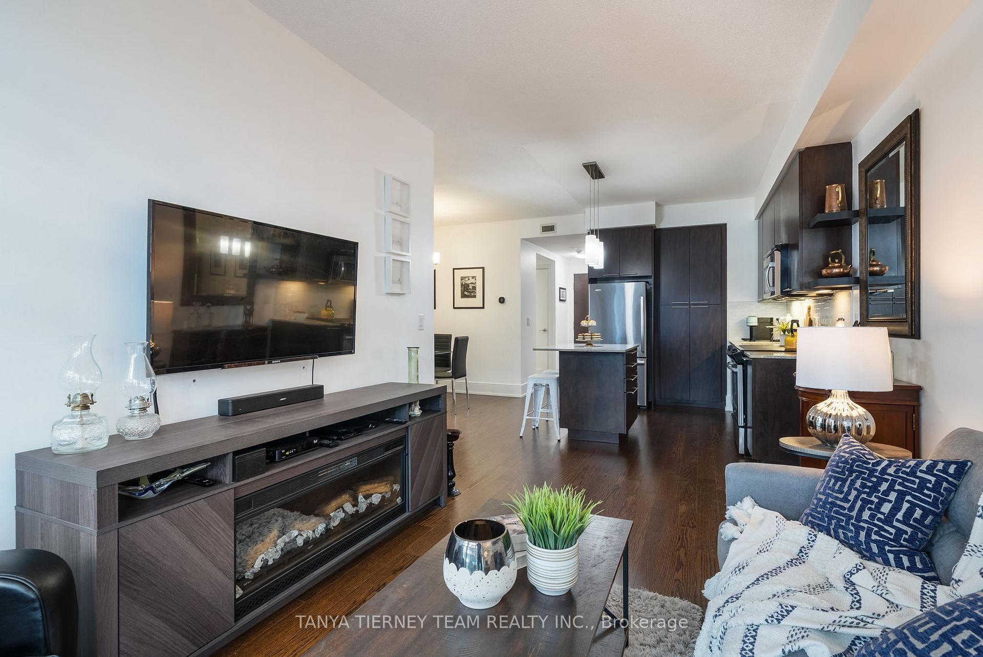 25 Broadway Avenue Unit 2006 photo 16